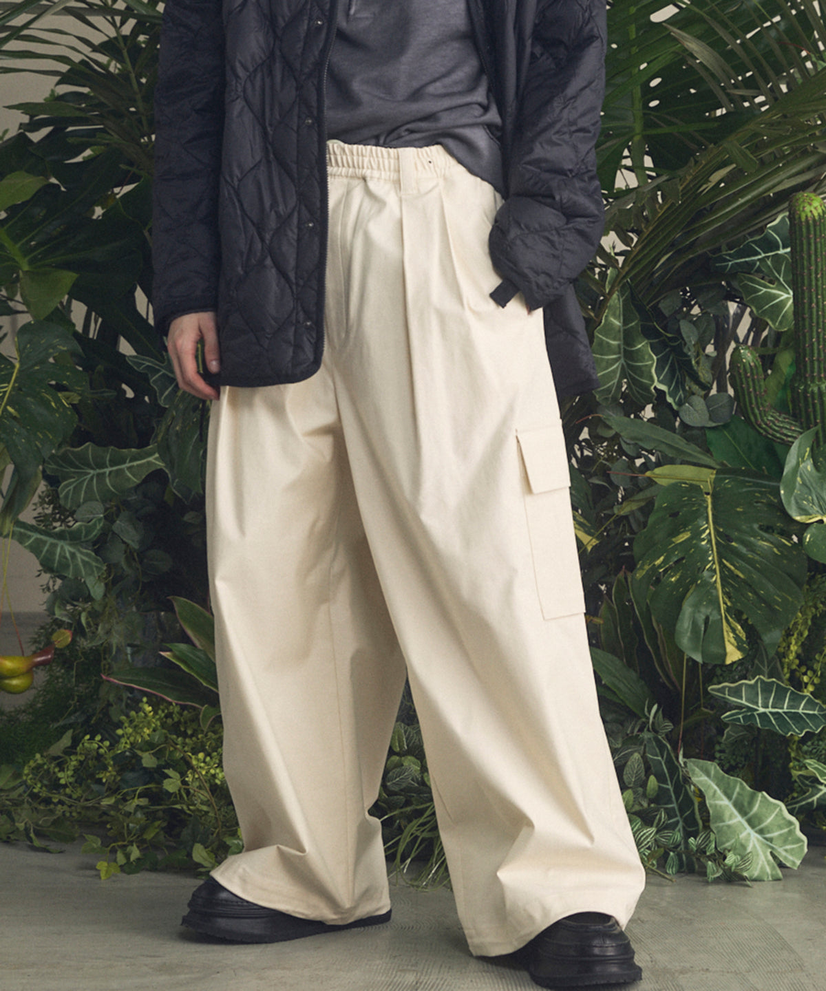Back Satin Slub Stretch Prime-Wide Cargo Pants