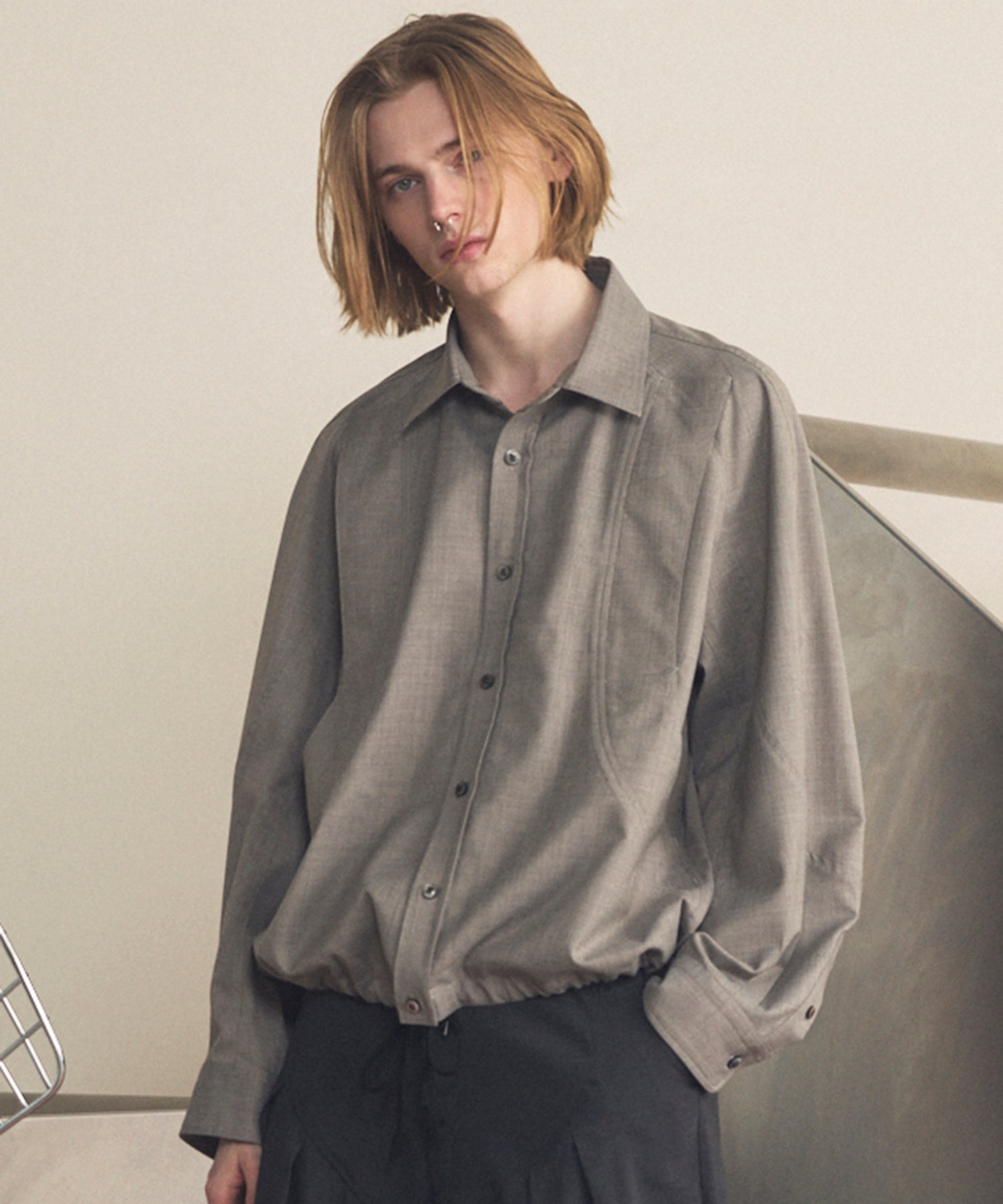 【26SS PRE-ORDER】NISHIKAWA KEORI Prime-Over Wool Curve Shirt