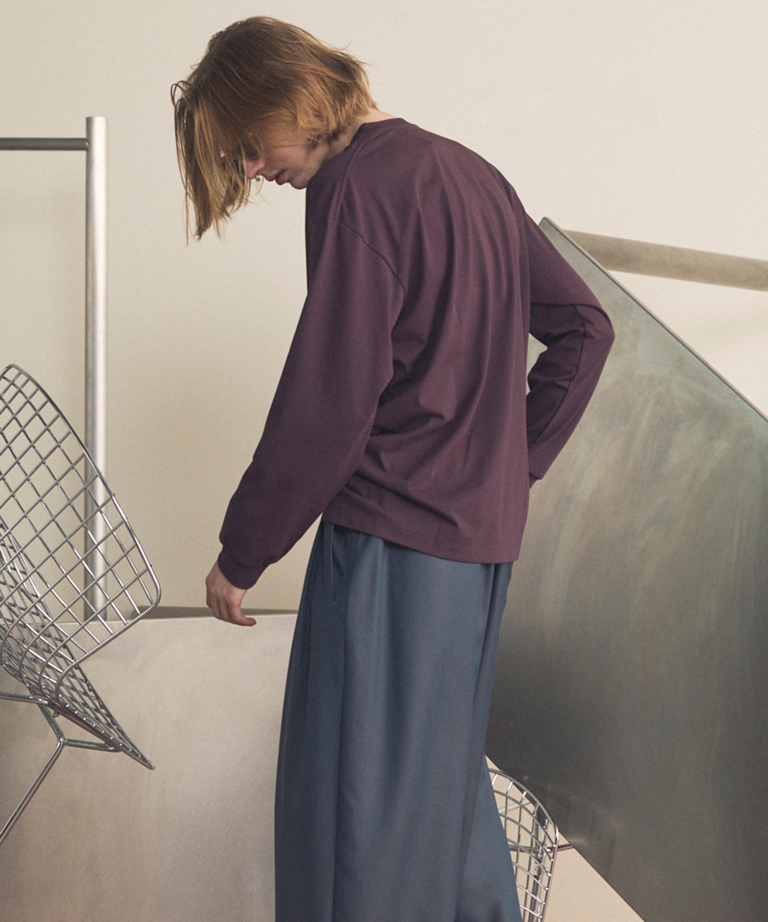 艺术家图形刺绣Prime-Over船长颈长袖T恤