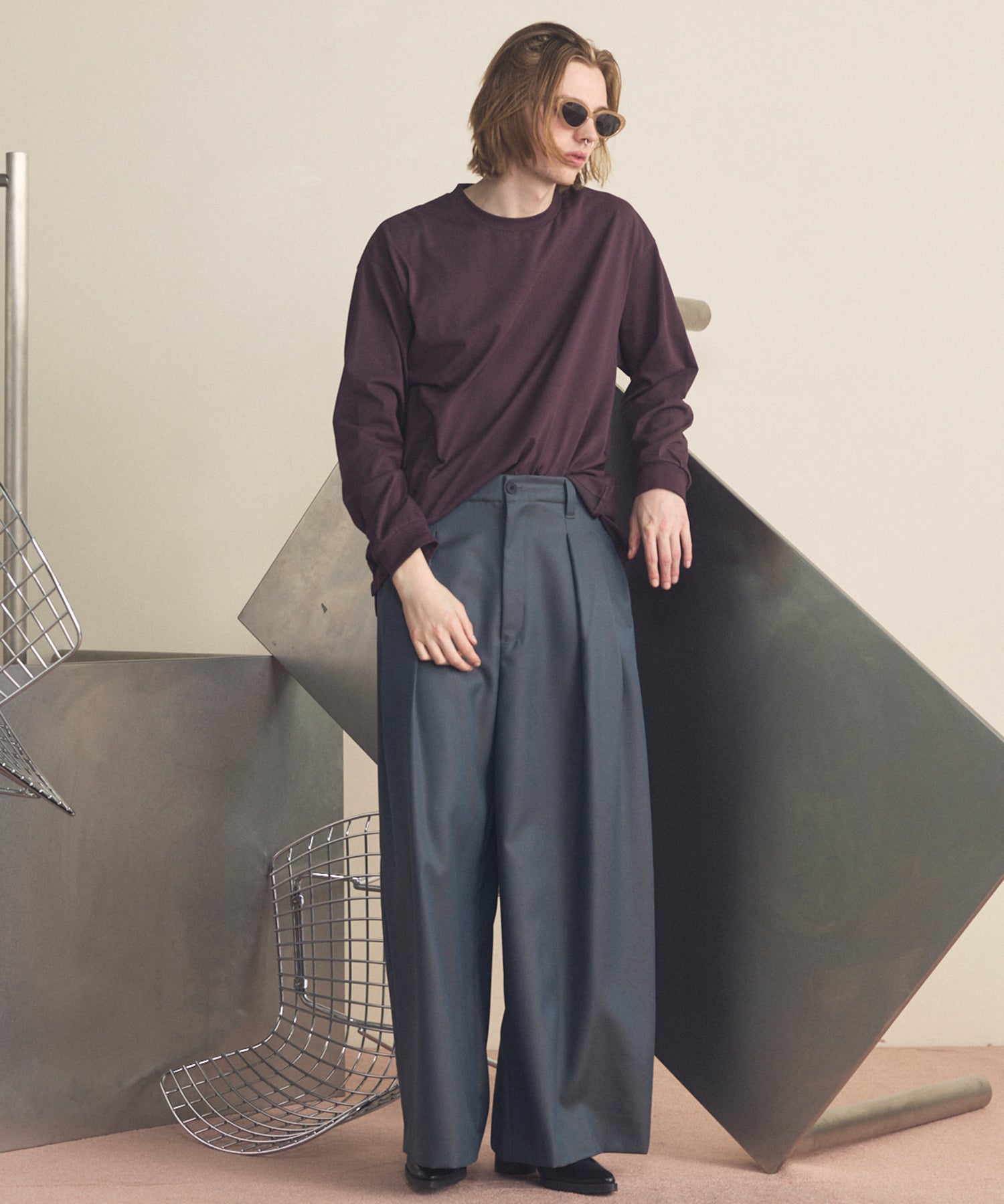 艺术家图形刺绣Prime-Over船长颈长袖T恤