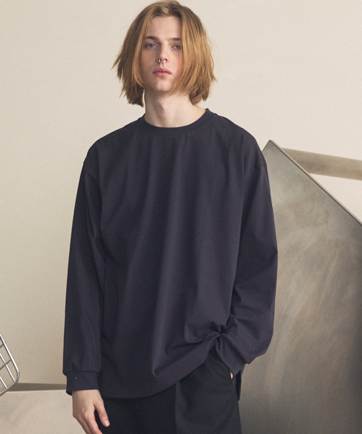 艺术家图形刺绣Prime-Over船长颈长袖T恤