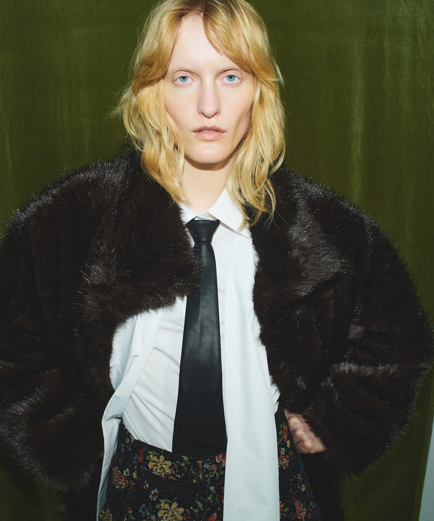 【26WINTER COLLECTION】Mid-Length Volume Fur Coat