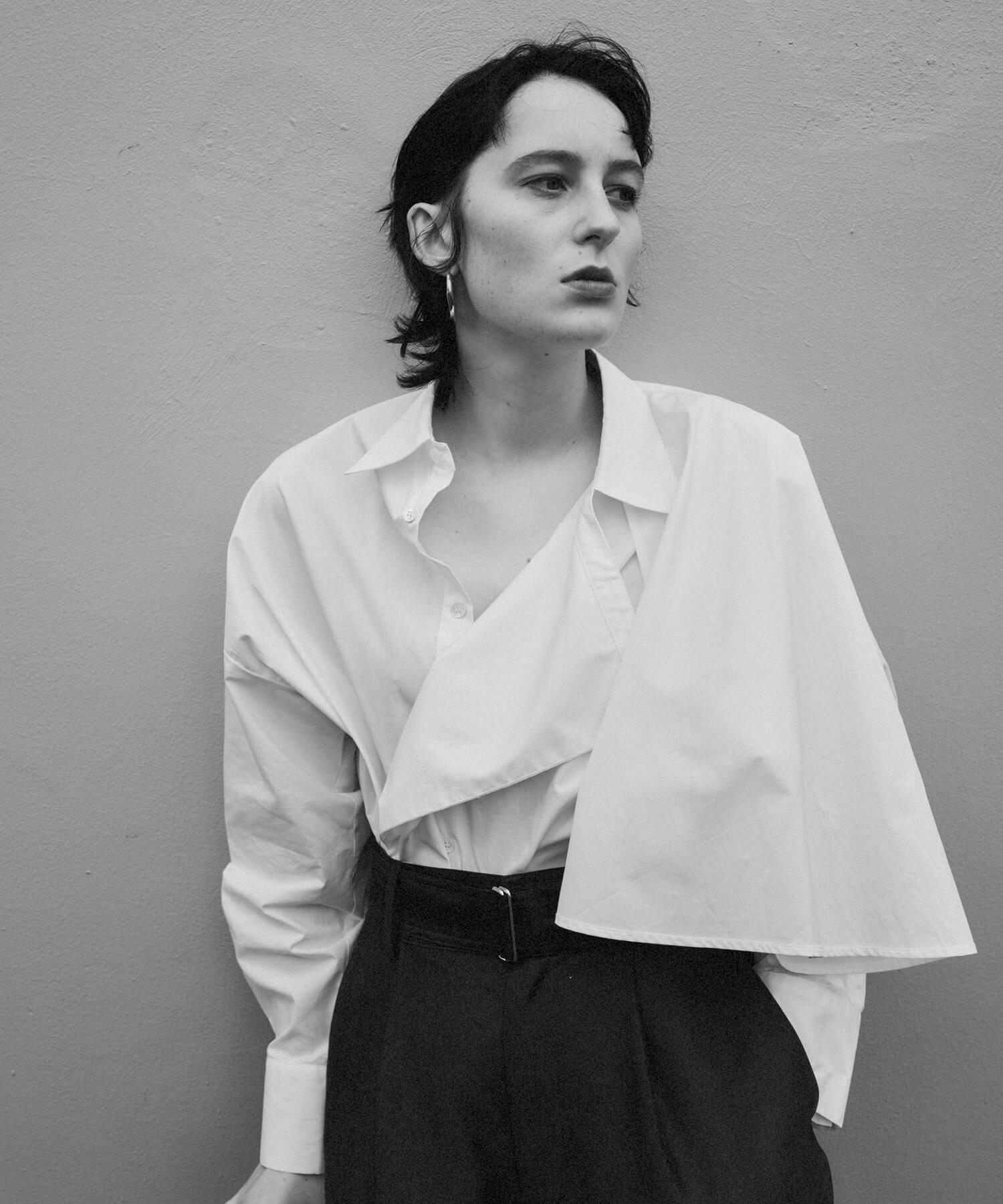 【26SPRING PRE-ORDER】Asymmetrical drape shirt