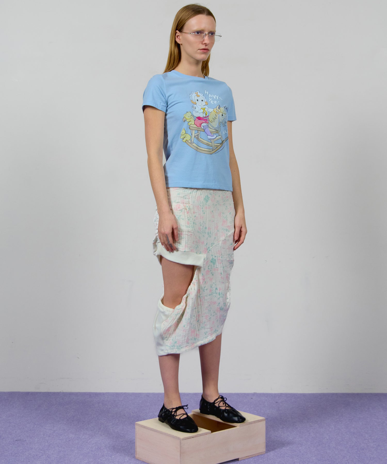 【OPEN YY】FLORAL BLANKIE CUTOUT SKIRT