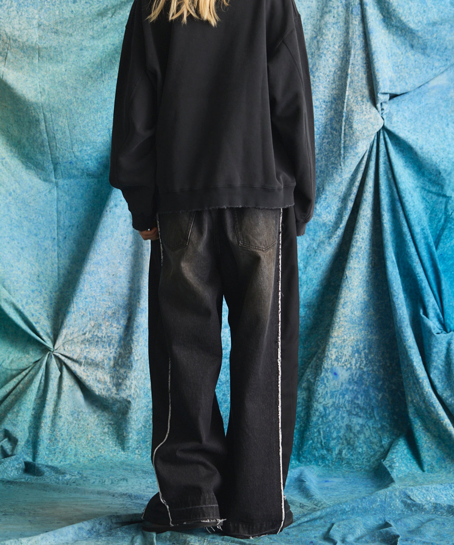 【26ss PRE-ORDER】Flower Patchwork Vintage Like Easy Sweat Pants