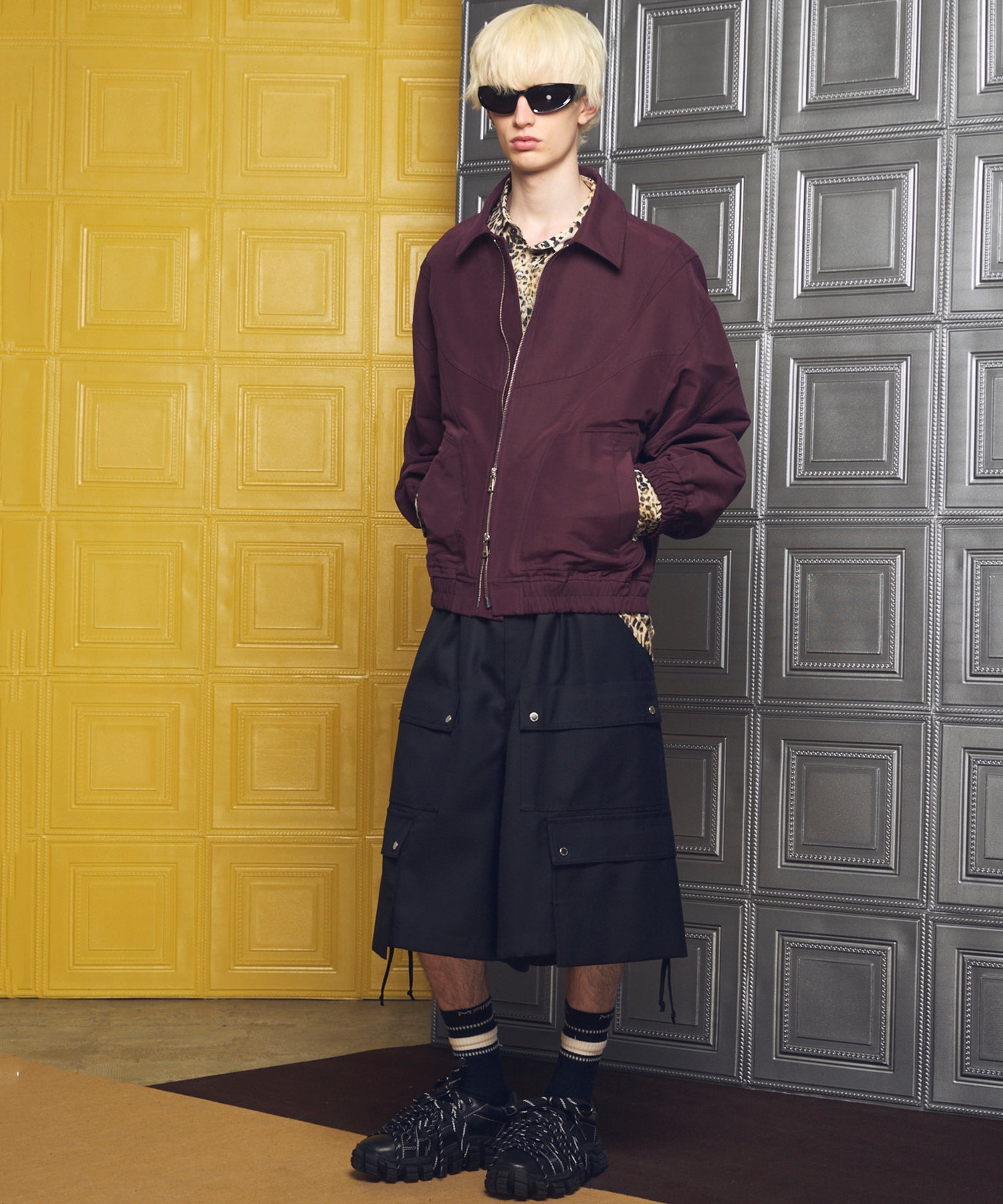 Prime-Over Multi Switching Blouson