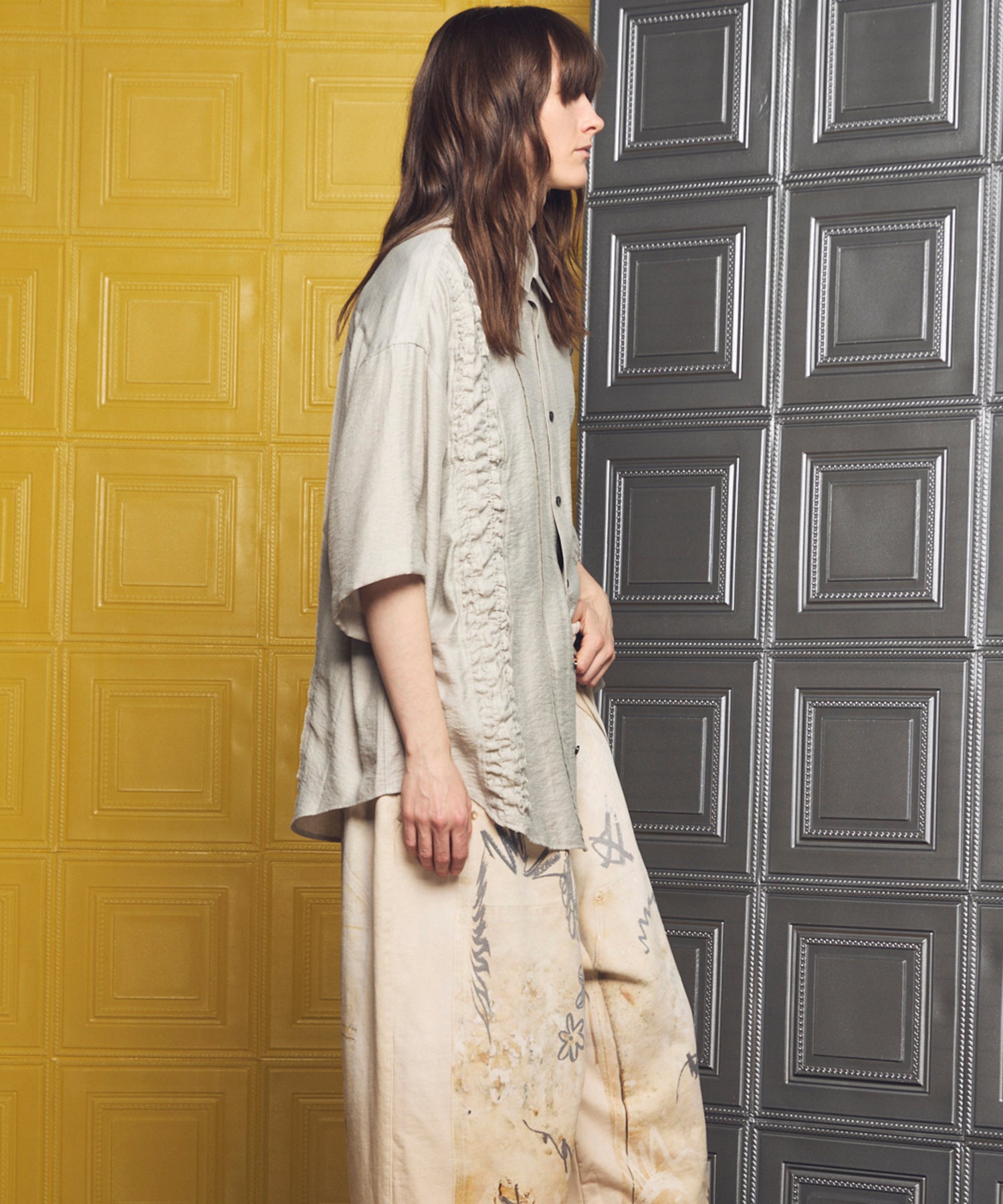 Gathered Ruffle Switching Prime-Over Short Sleeve Shirt