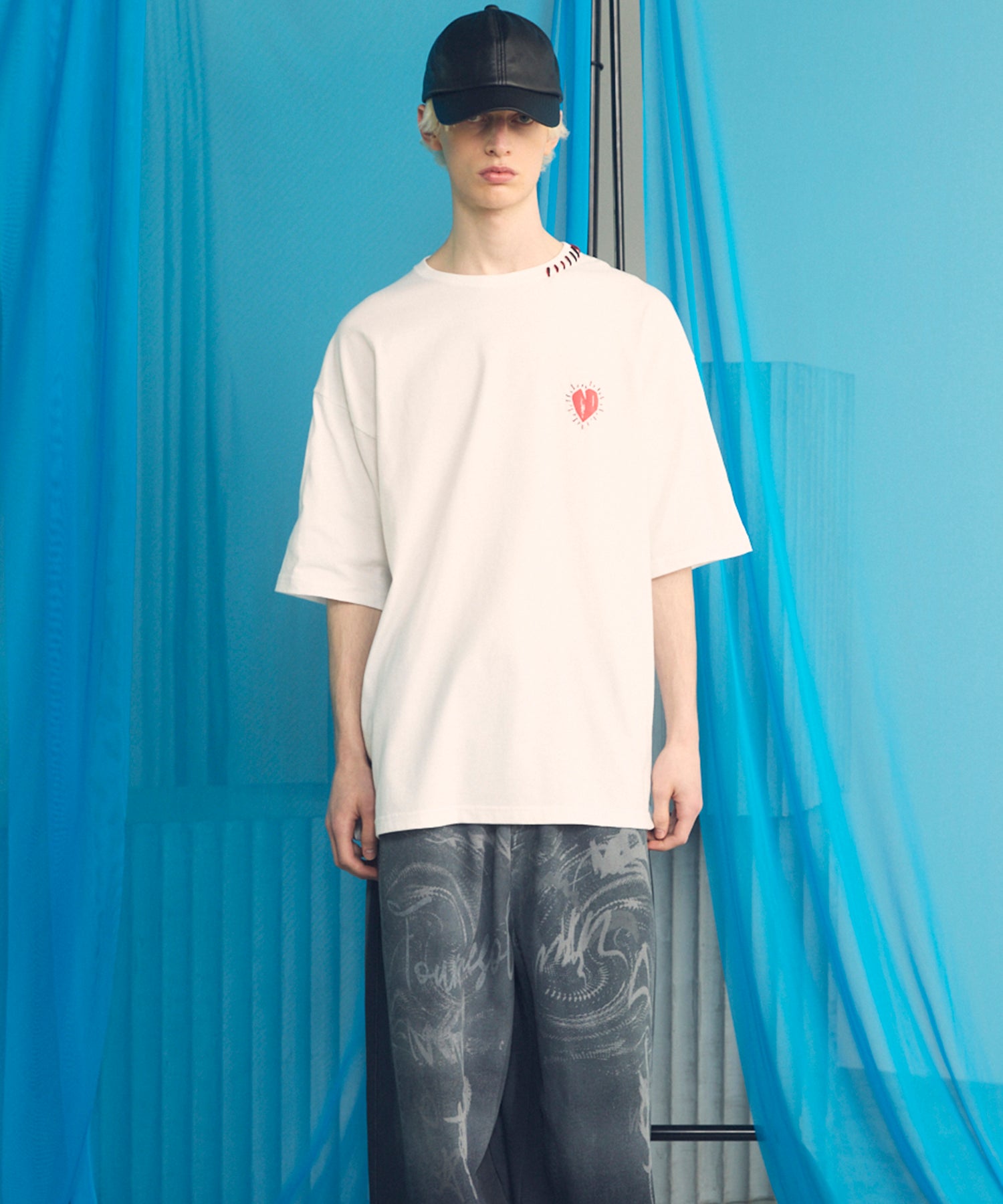 【26ss PRE-ORDER】Flower Patchwork Vintage Like Prime-Over Sweat Zip Hoodie