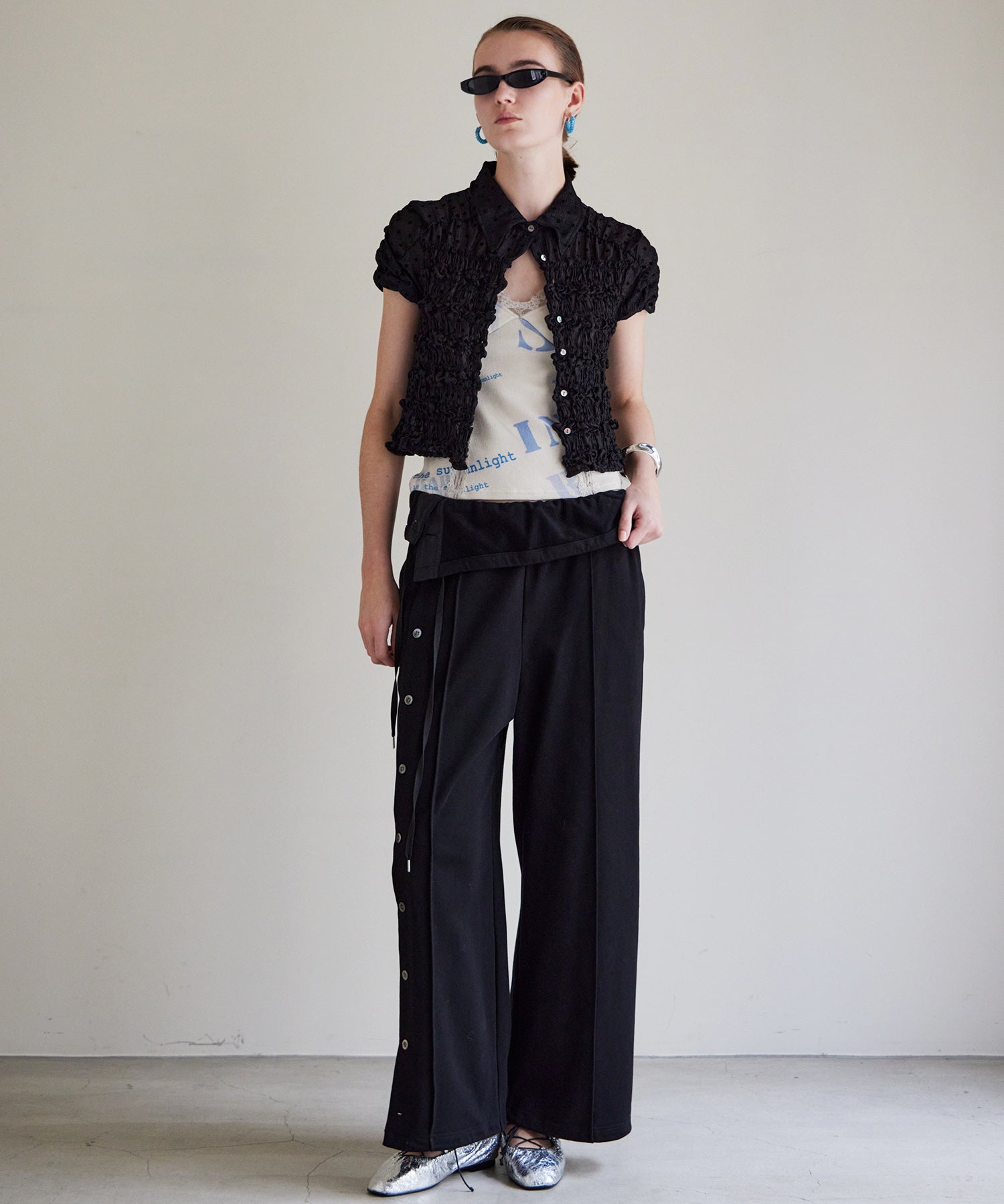 Button Slit Turn-Back Sweat Pants
