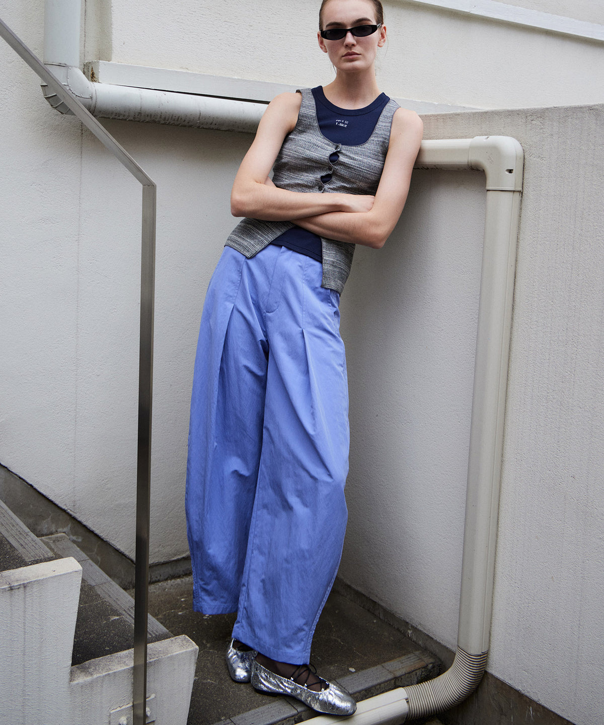 Tuck Cocoon Color Pants