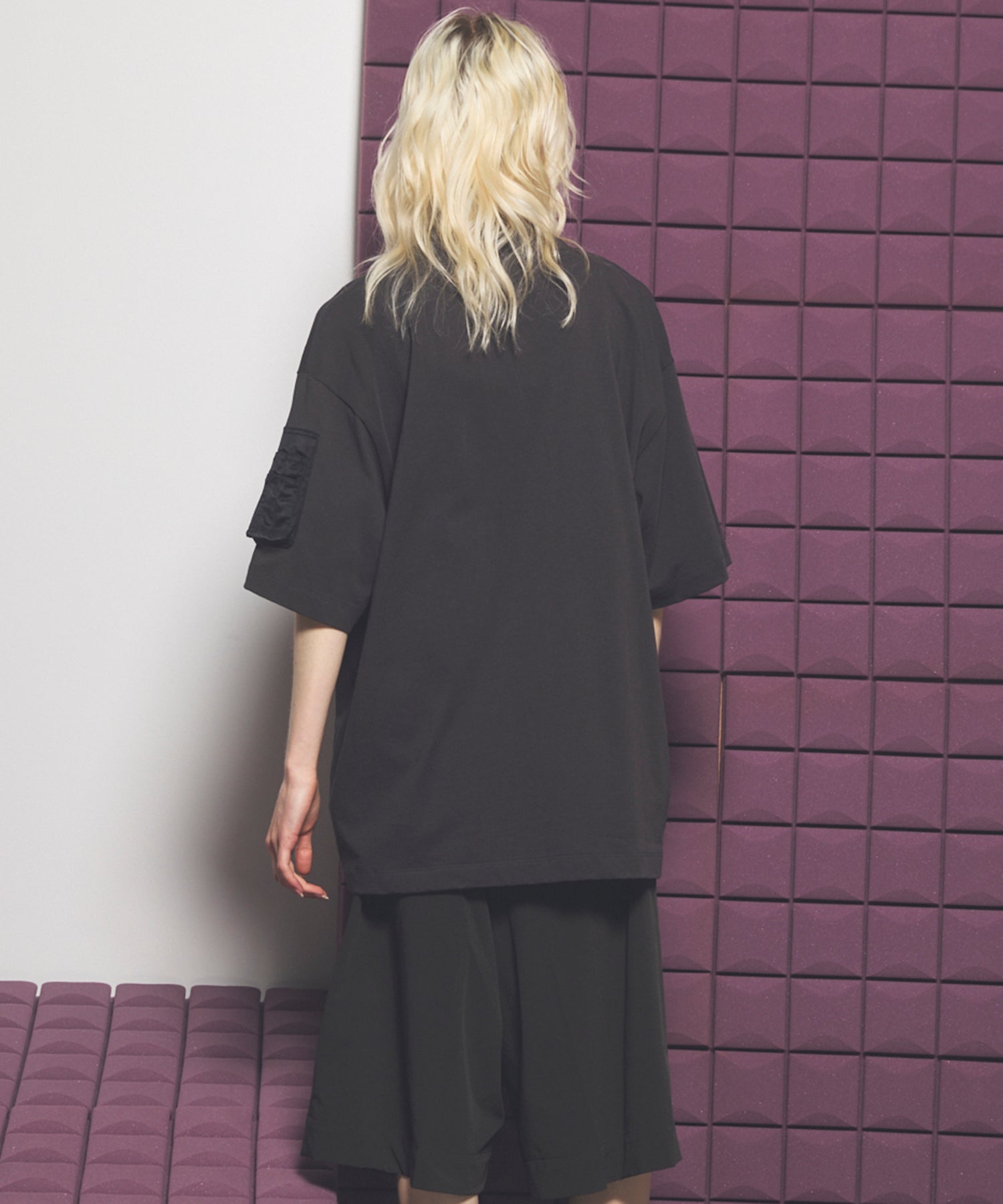 【26SS PRE-ORDER】Asymmetrical Front Zip High Neck Prime-Over High Neck Short Sleeve T-Shirt
