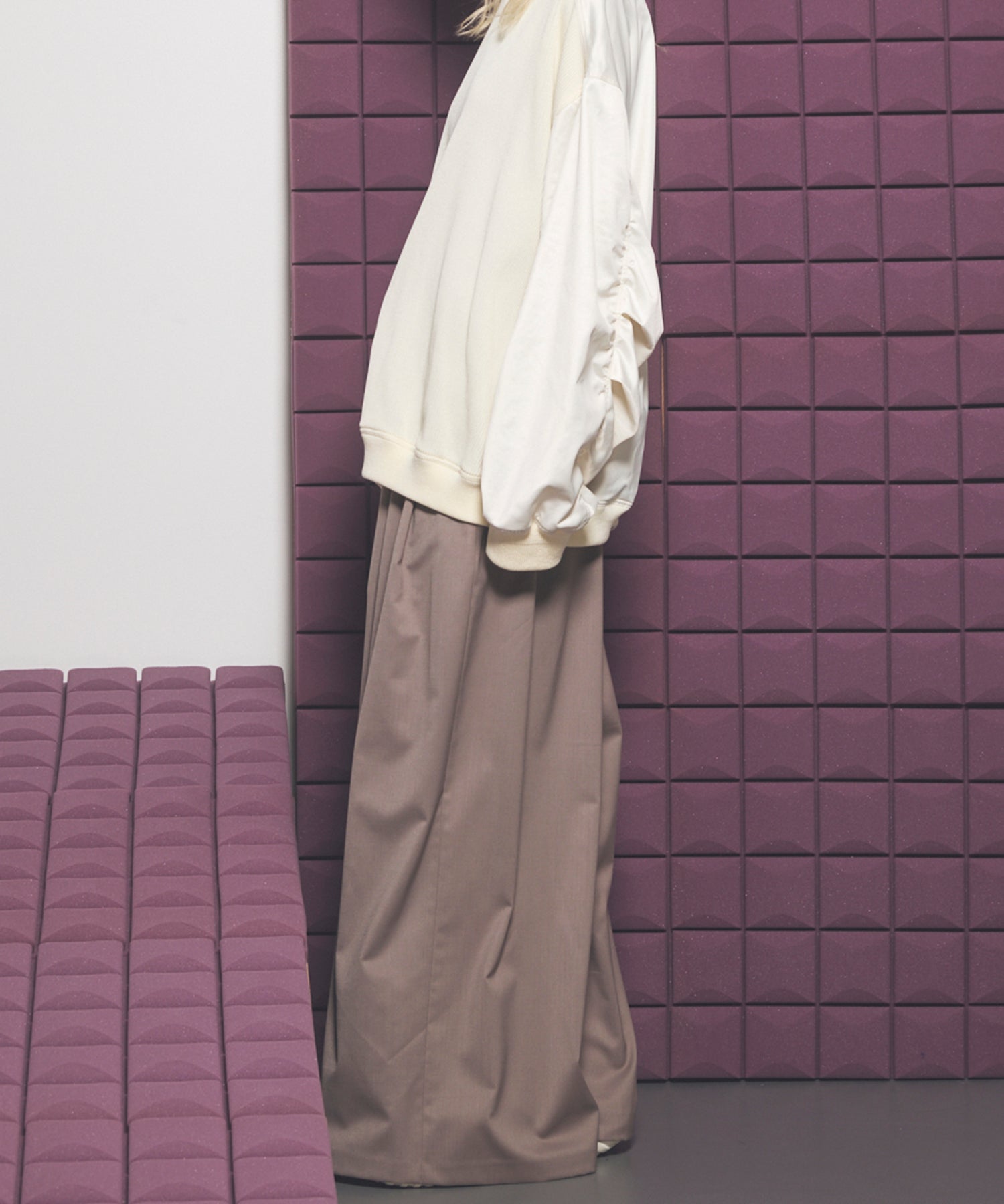 NISHIKAWA KEORI Wool Mix Gabardine Prime Wide Pants