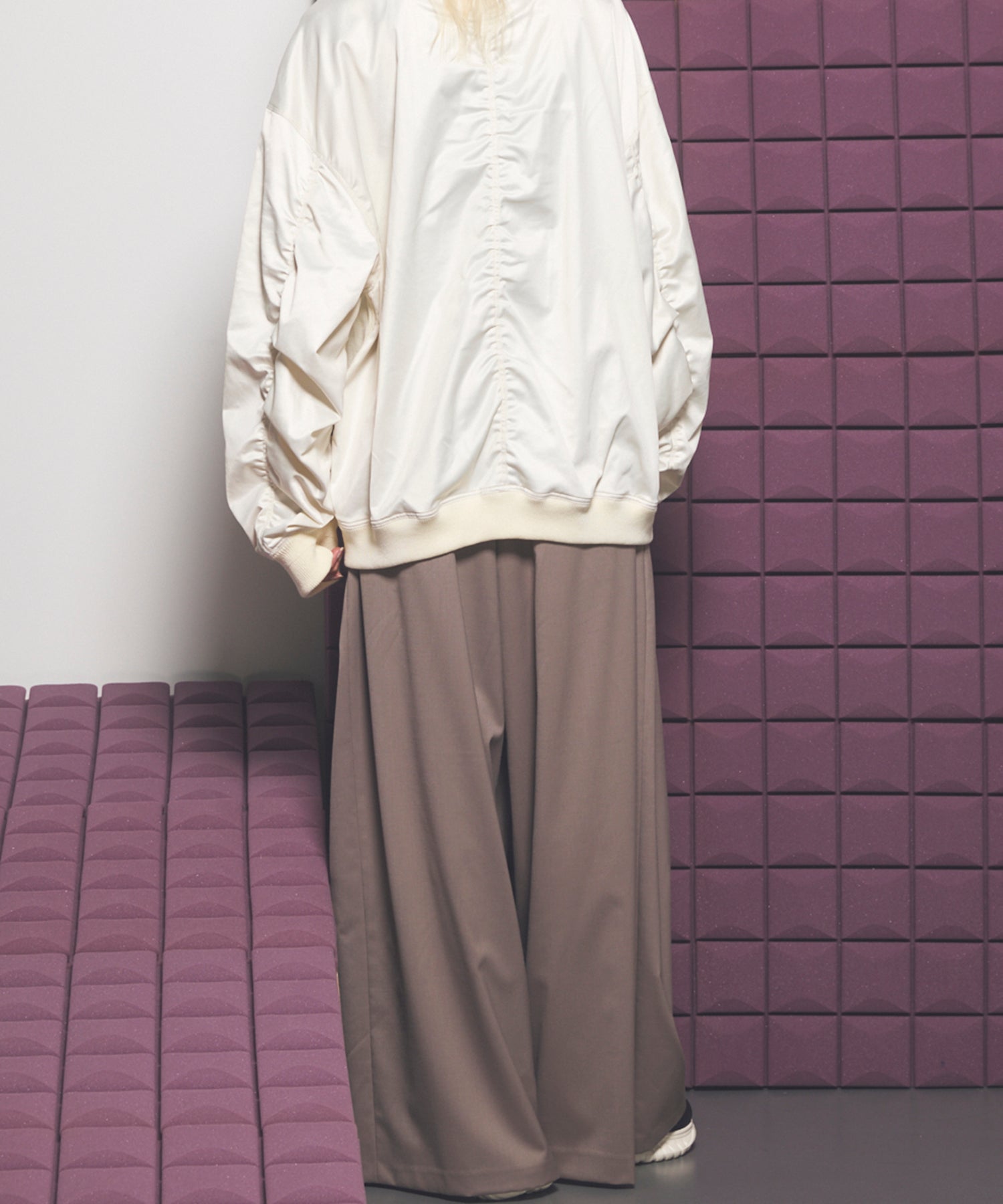 NISHIKAWA KEORI Wool Mix Gabardine Prime Wide Pants