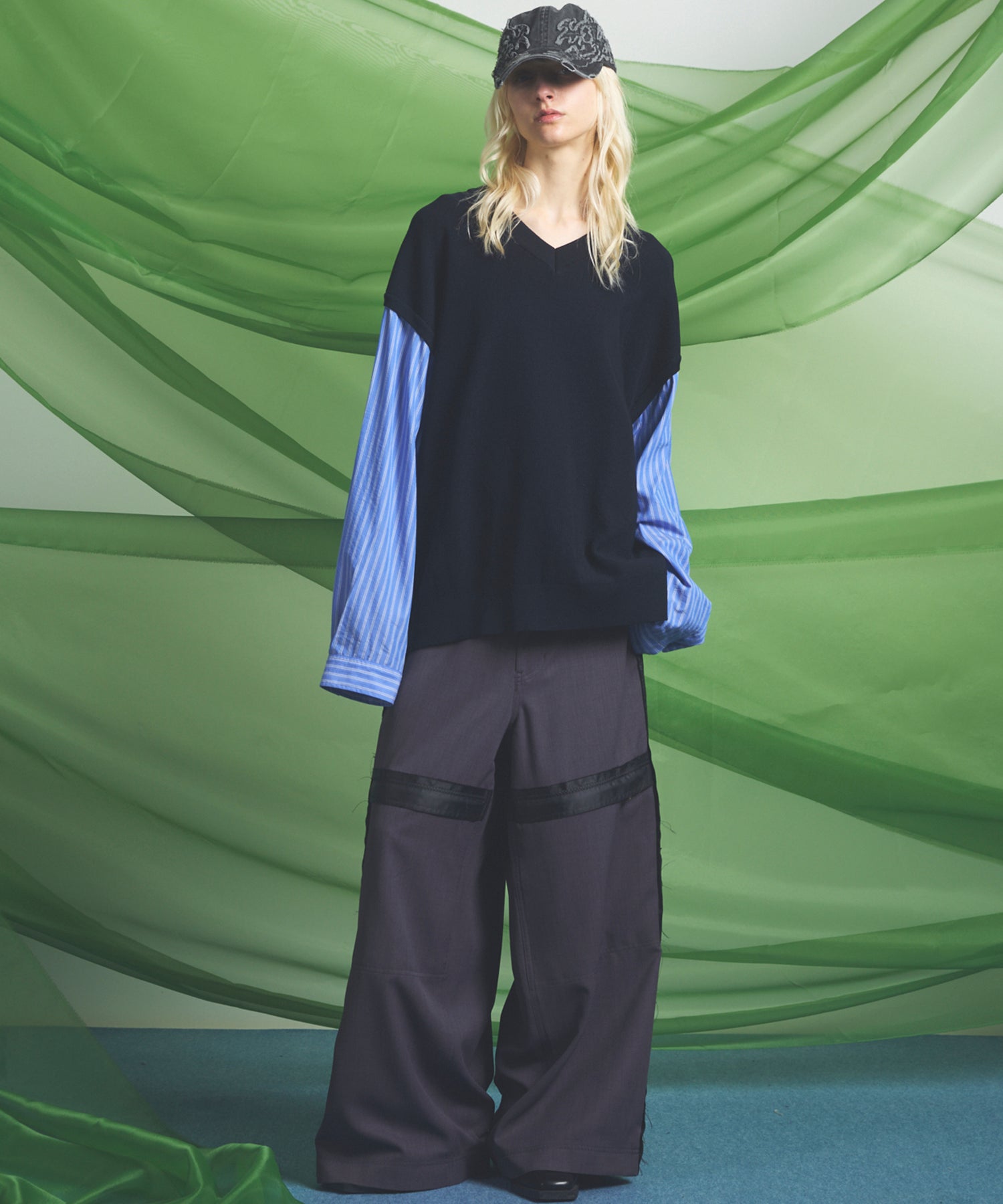 Shirt Docking Prime-Over V-neck Knit Pullover