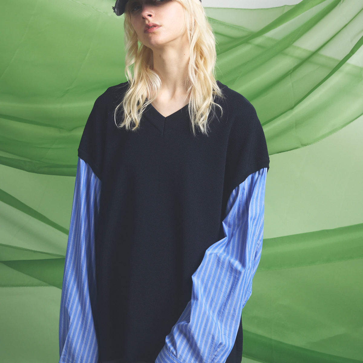 Shirt Docking Prime-Over V-neck Knit Pullover