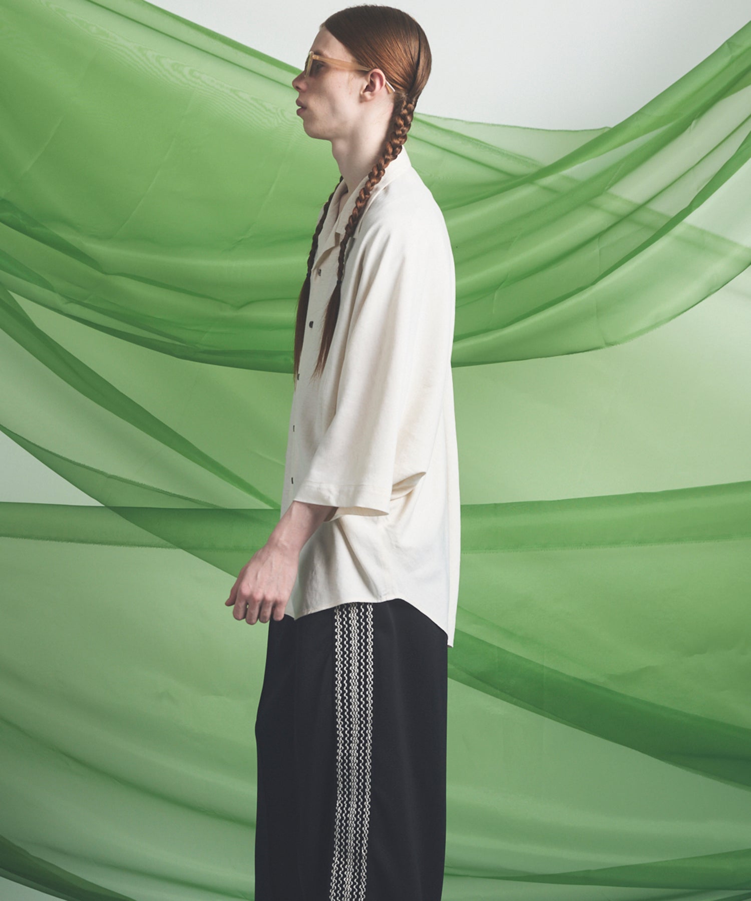26SS PRE-ORDER】Drapey Georgette Prime-Over Open Collar Dolman Sleeve
