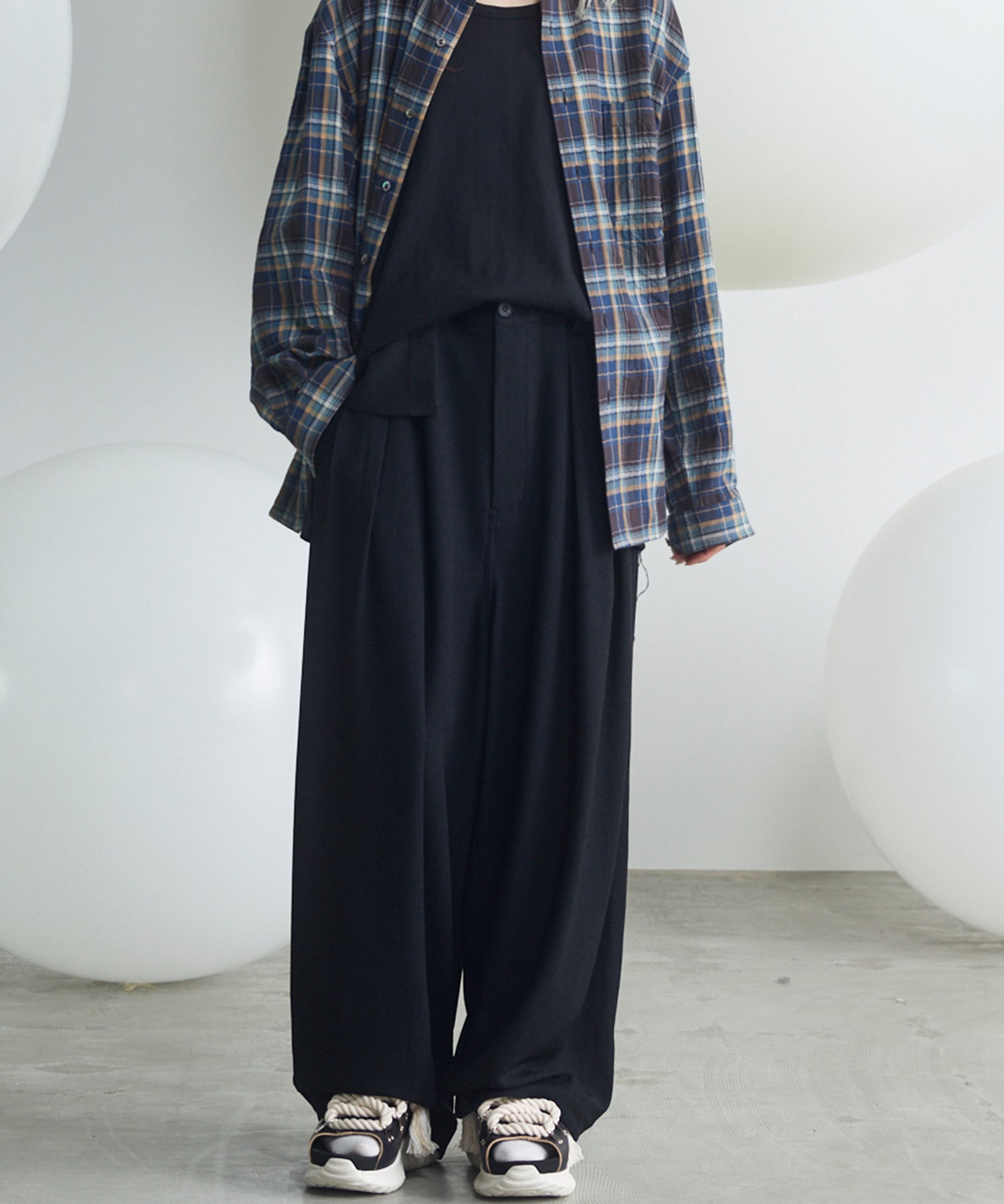 Dryamundsen Prime-Wide Three-tuck Balloon Pants