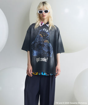 【PRE-ORDER】【MOVIE SERIES】「SESAME STREET」- Got Cookie - Prime-Over Crew Neck Short Sleeve T-Shirt