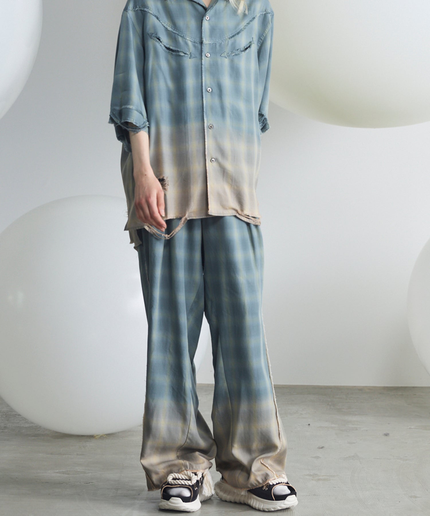 26SS PRE-ORDER】Destroy Damage Prime-Wide Ombre Check Relaxing Pants