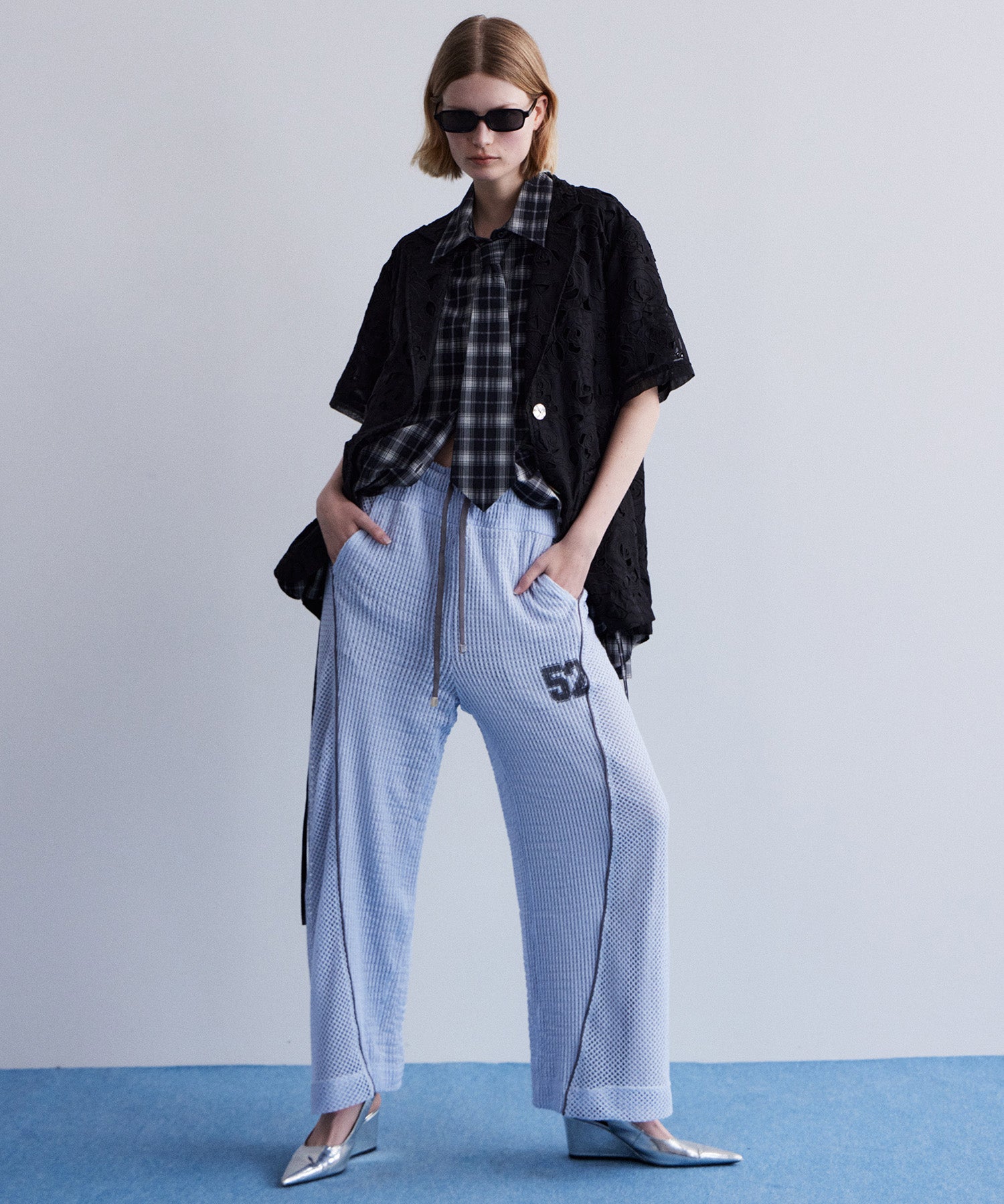 Numbering Mesh Pants