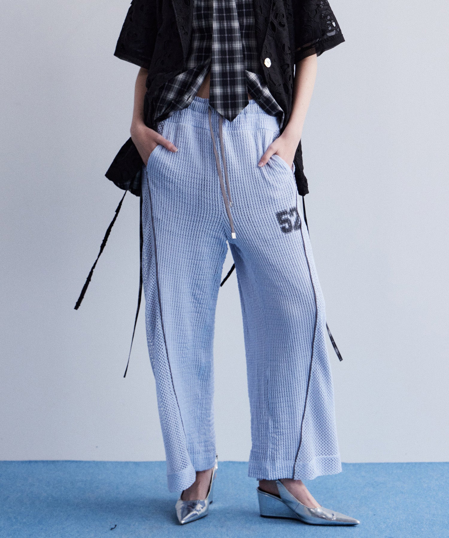 Numbering Mesh Pants