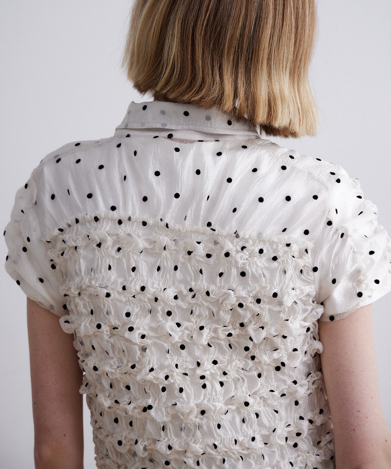 【PRE-ORDER】Shirring French Sleeve Shirt