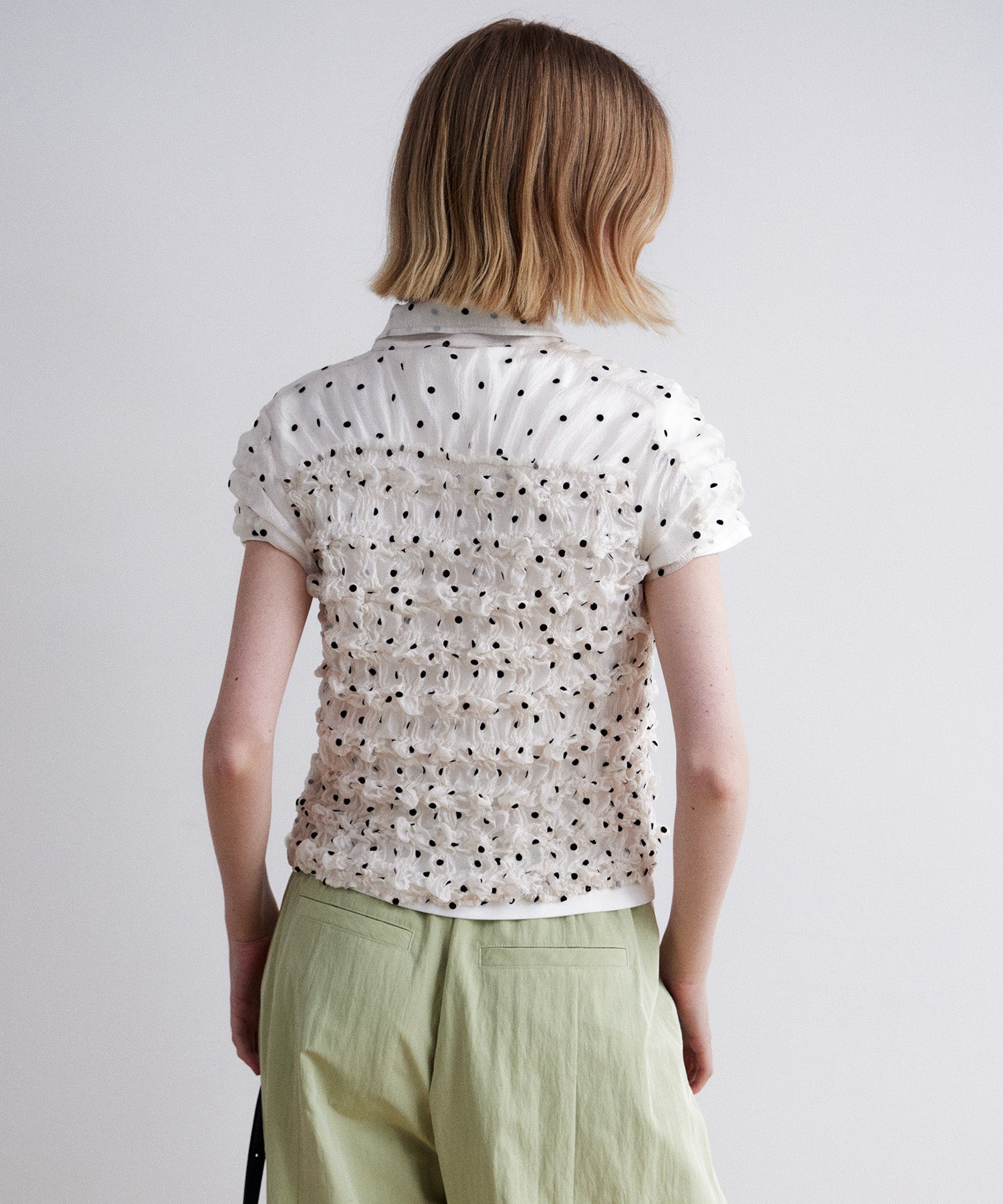 【PRE-ORDER】Shirring French Sleeve Shirt