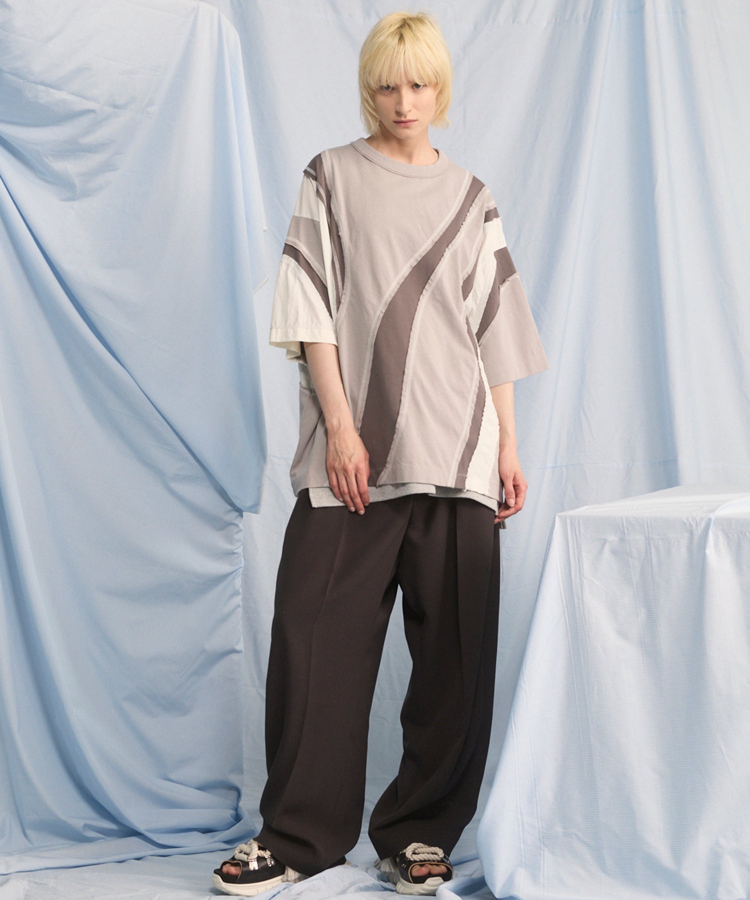 Wooly Mesh One-tuck Prime-Wide Tapered Slacks