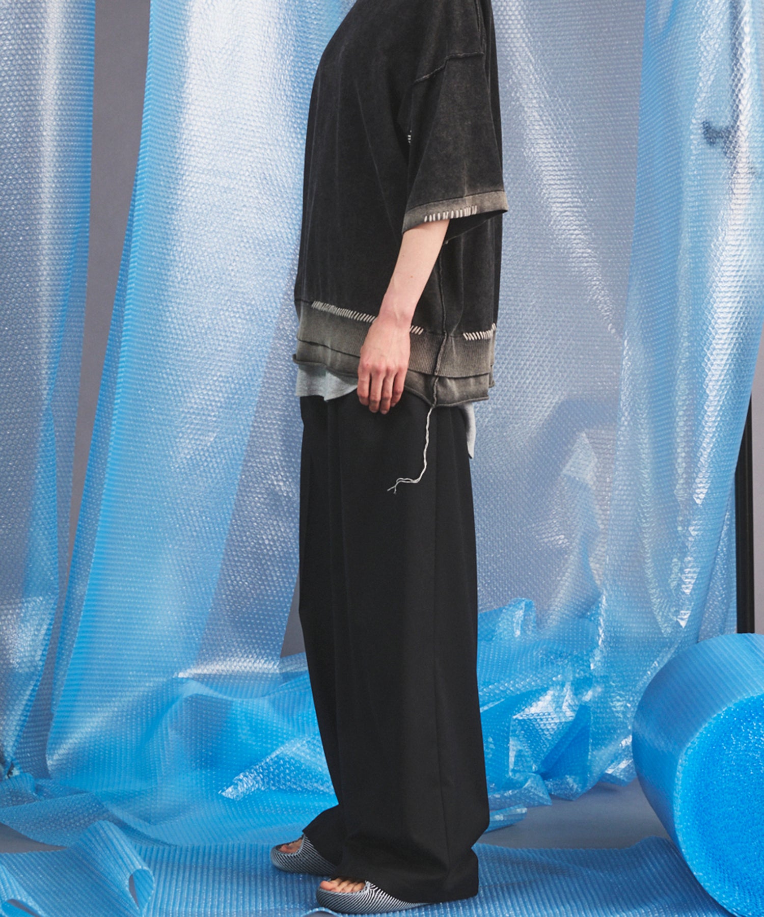 NISHIKAWA KEORI Wool Mix Gabardine Continuous Tow-Tuck Wide Pants