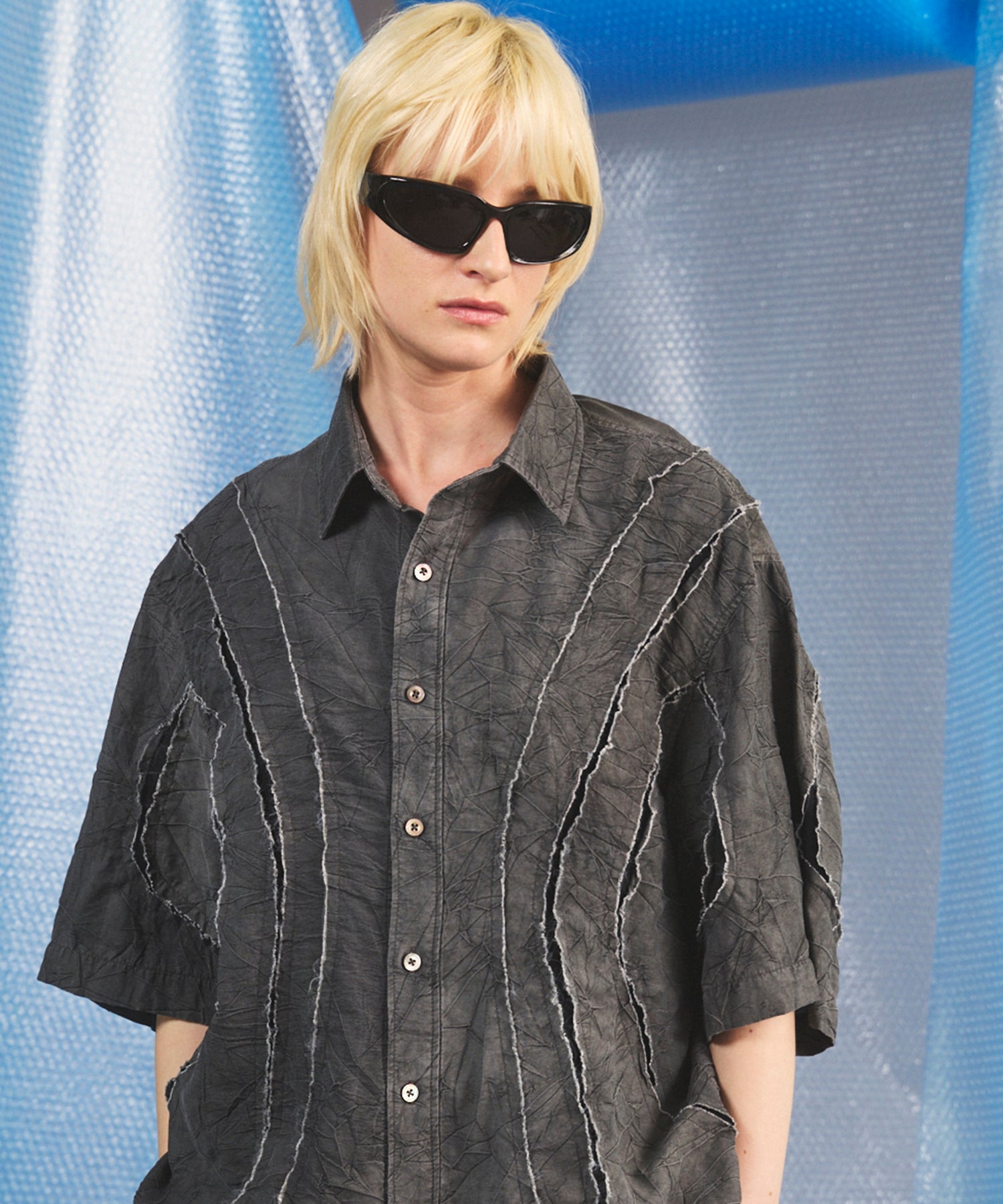 [26SS PRE-ORDER] Airy Striped Gabardine Prime-Over Short-sleeved Shirt