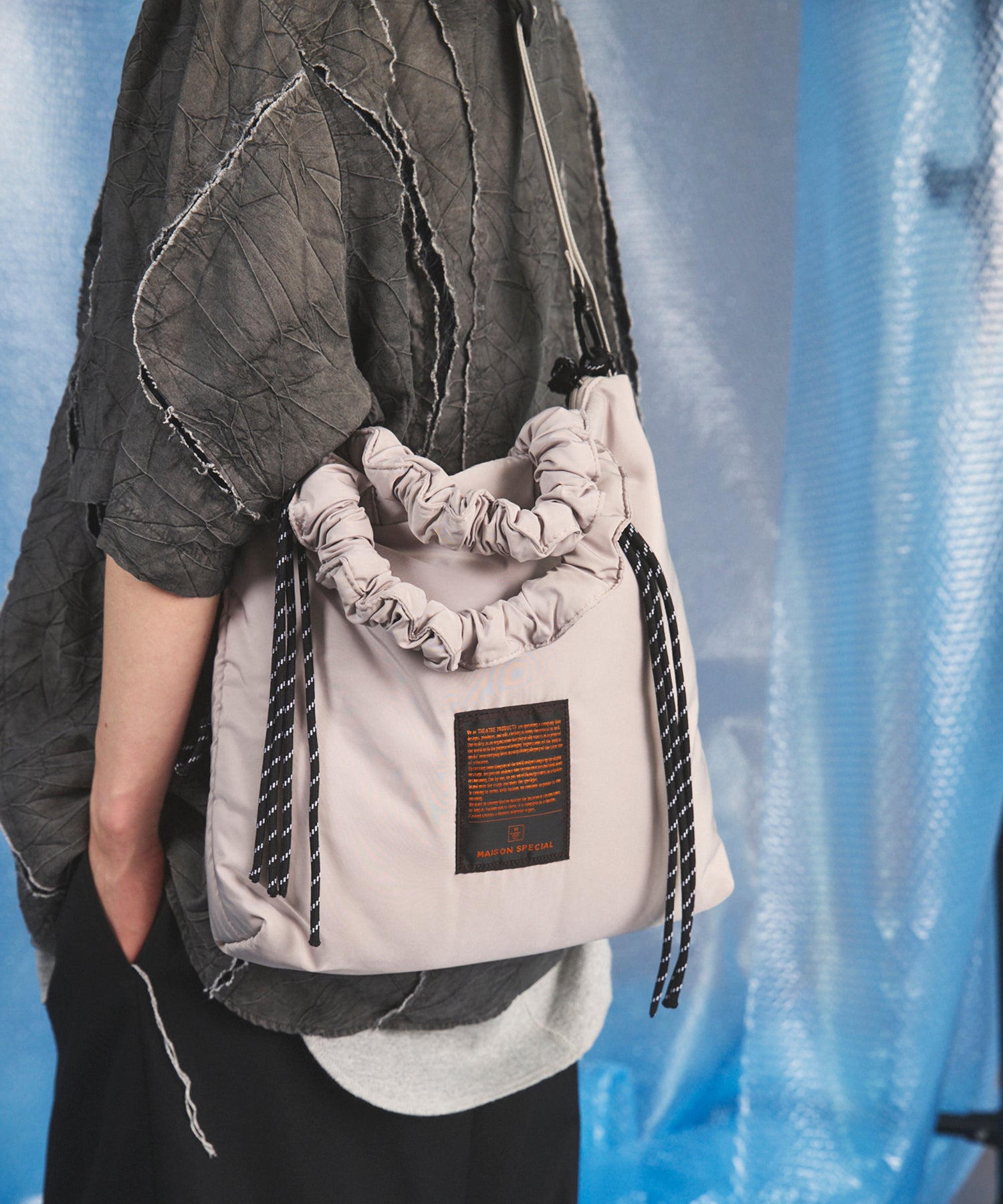 【26SS PRE-ORDER】【THEATRE PRODUCTS】Collaboration Multiway Puffer Small Tote Bag