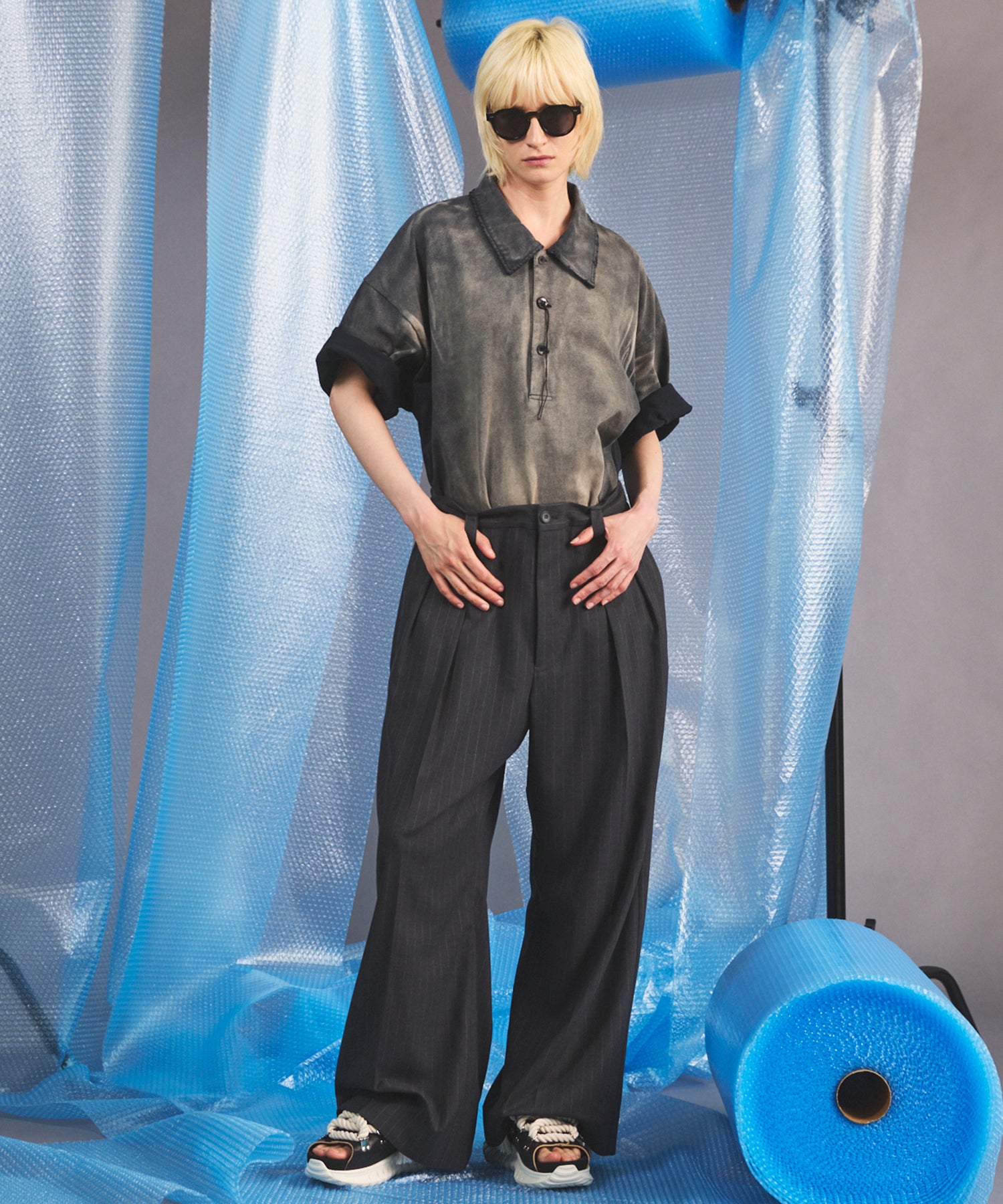 [26SS PRE-ORDER] Airy Striped Gabardine Prime-Wide Two-tuck Pants