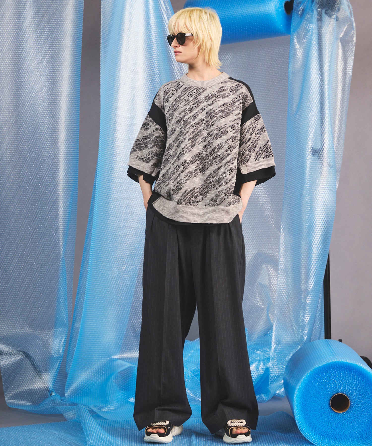 [26SS PRE-ORDER] Airy Striped Gabardine Prime-Wide Two-tuck Pants