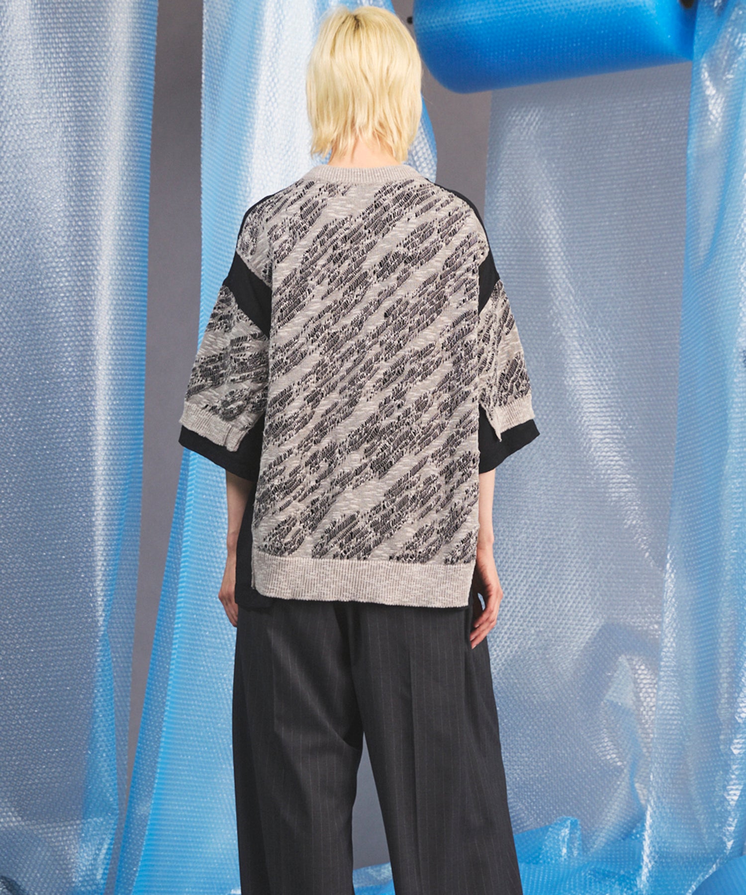 [26SS PRE-ORDER] Sheer Fabric Docking Prime-Over Short-sleeved Knit T-shirt