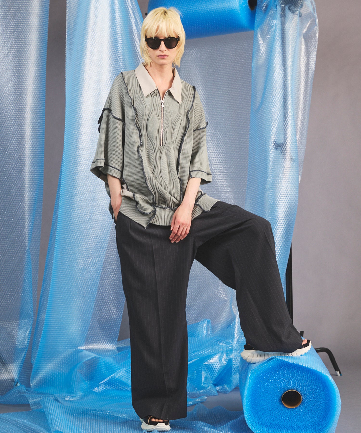 [26SS PRE-ORDER] Airy Striped Gabardine Prime-Wide Two-tuck Pants