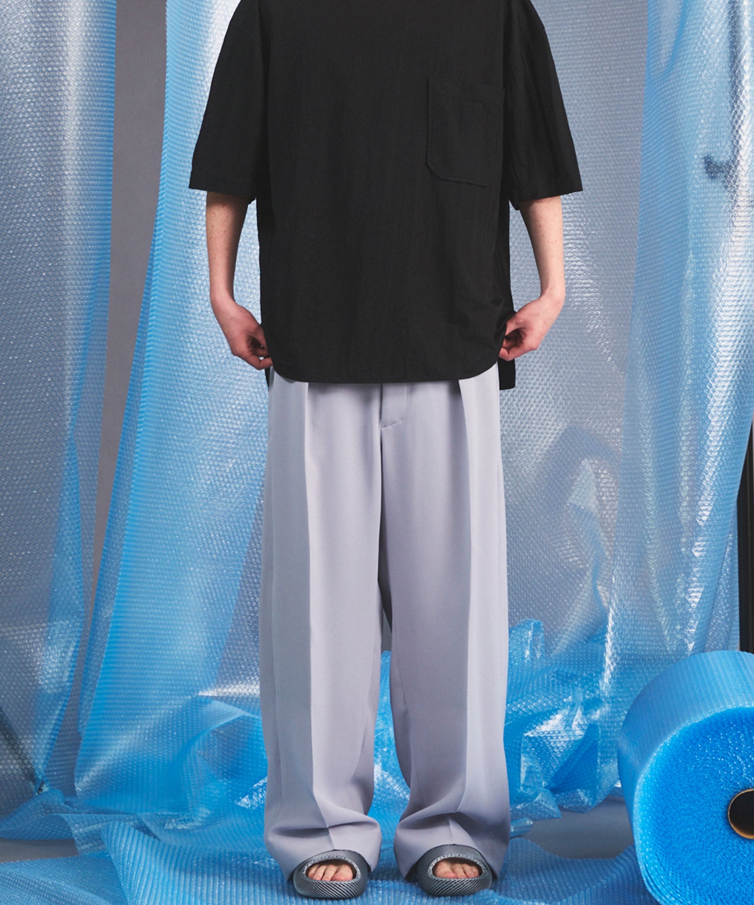 Wooly Mesh One-tuck Prime-Wide Tapered Slacks