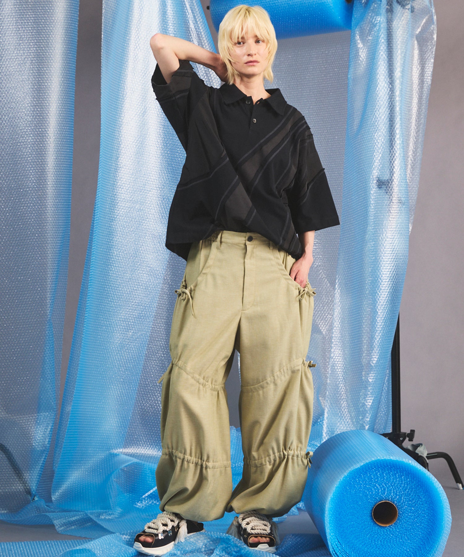 [26SS PRE-ORDER] Airy Striped Gabardine Prime-Wide Two-tuck Pants