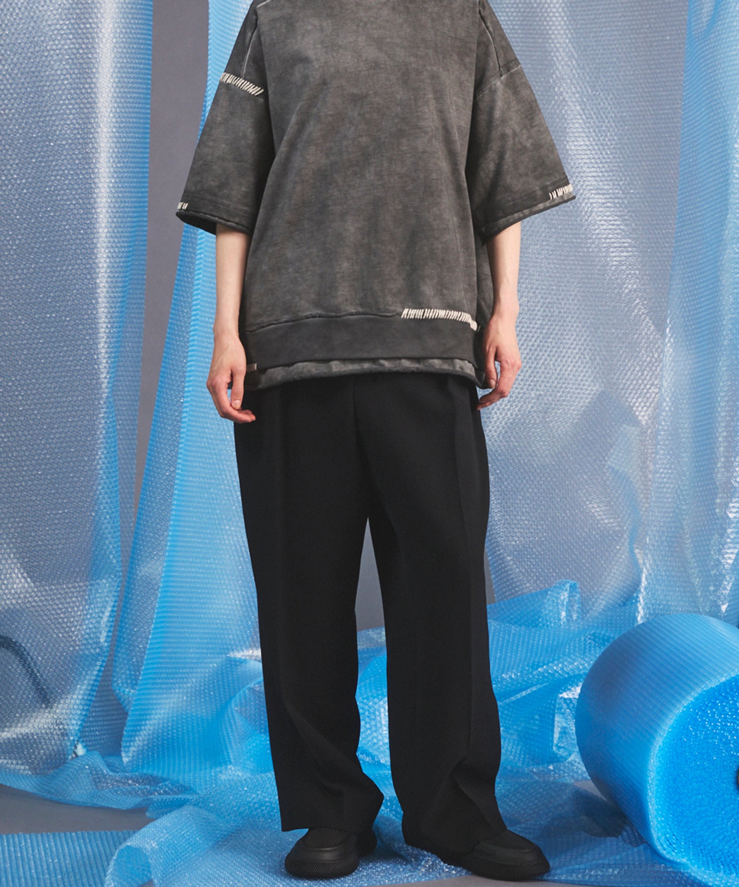 Wooly Mesh One-tuck Prime-Wide Tapered Slacks