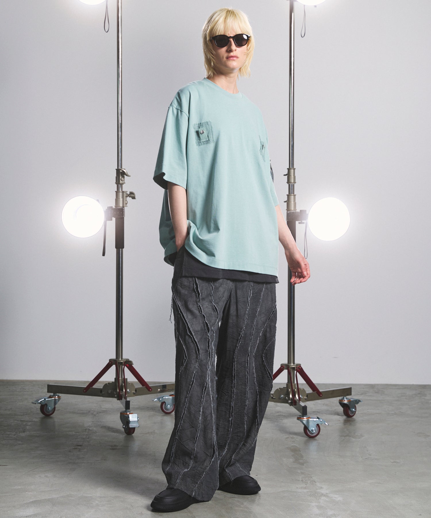 [26SS 预购] 花朵拼布 Vintage Like Prime-Over 运动拉链连帽衫