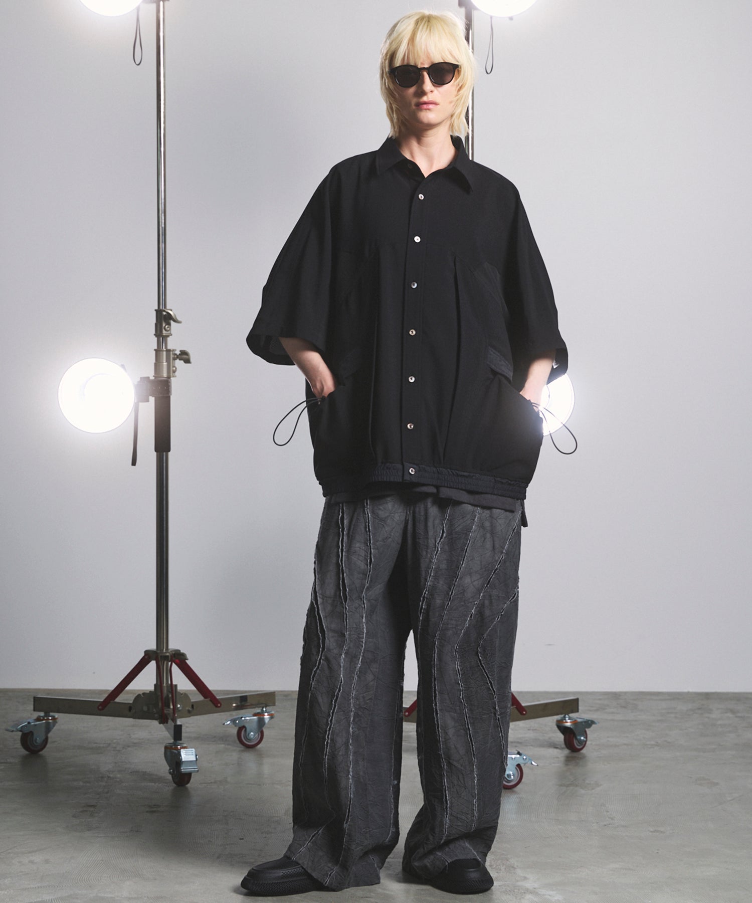 [26SS PRE-ORDER] Airy Striped Gabardine Prime-Wide Two-tuck Pants