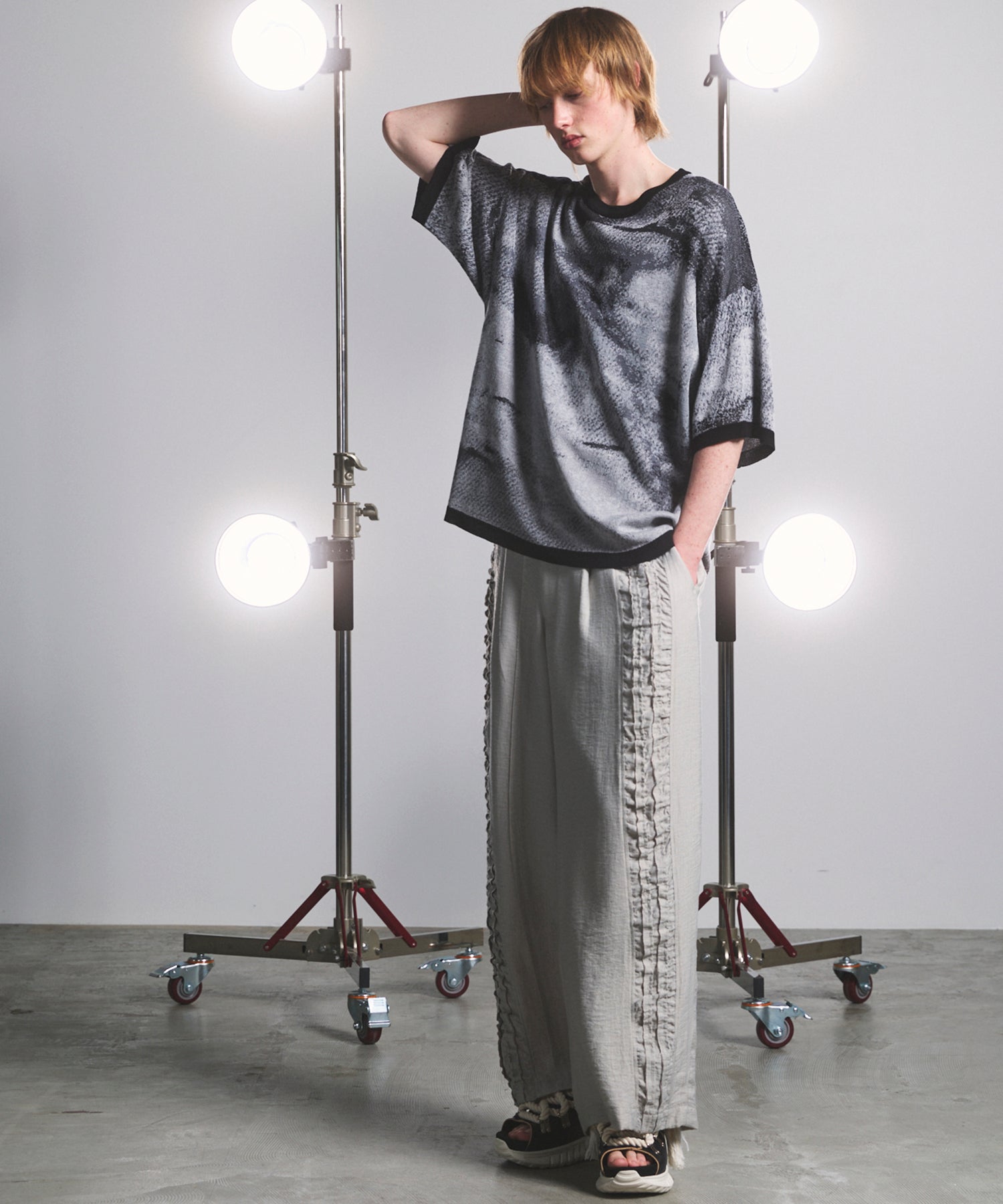 [26SS PRE-ORDER] Linen Mix Slab Side Big Pocket Prime-Wide Pants
