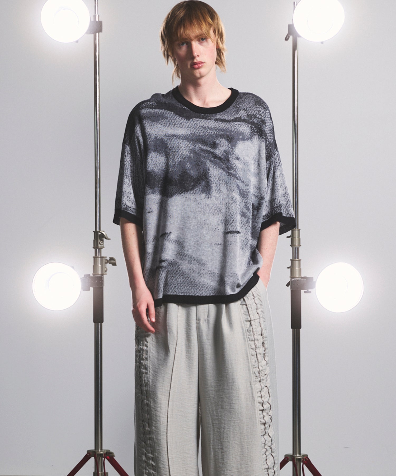Cotton Bulky Acrylic Blend Prime-Over Gradation Dyeing Knit