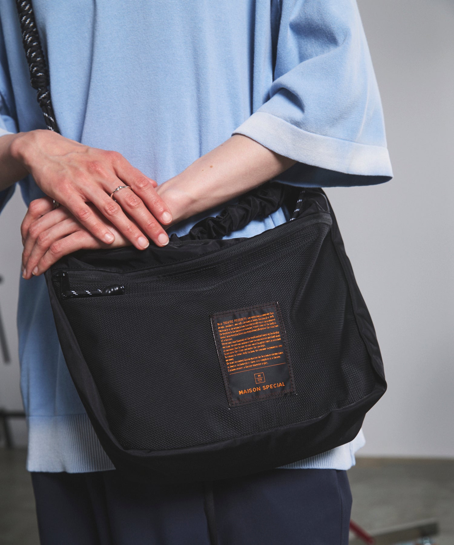 [26SS PRE-ORDER] [THEATER PRODUCTS] Collaboration Multiway Mesh Pocket Puffer Bag