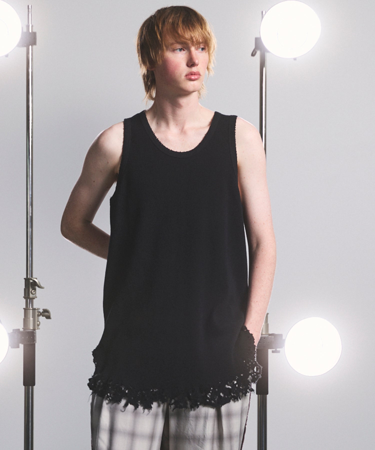 【26SS PRE-ORDER】Destructive Damage Thermal Tank Top