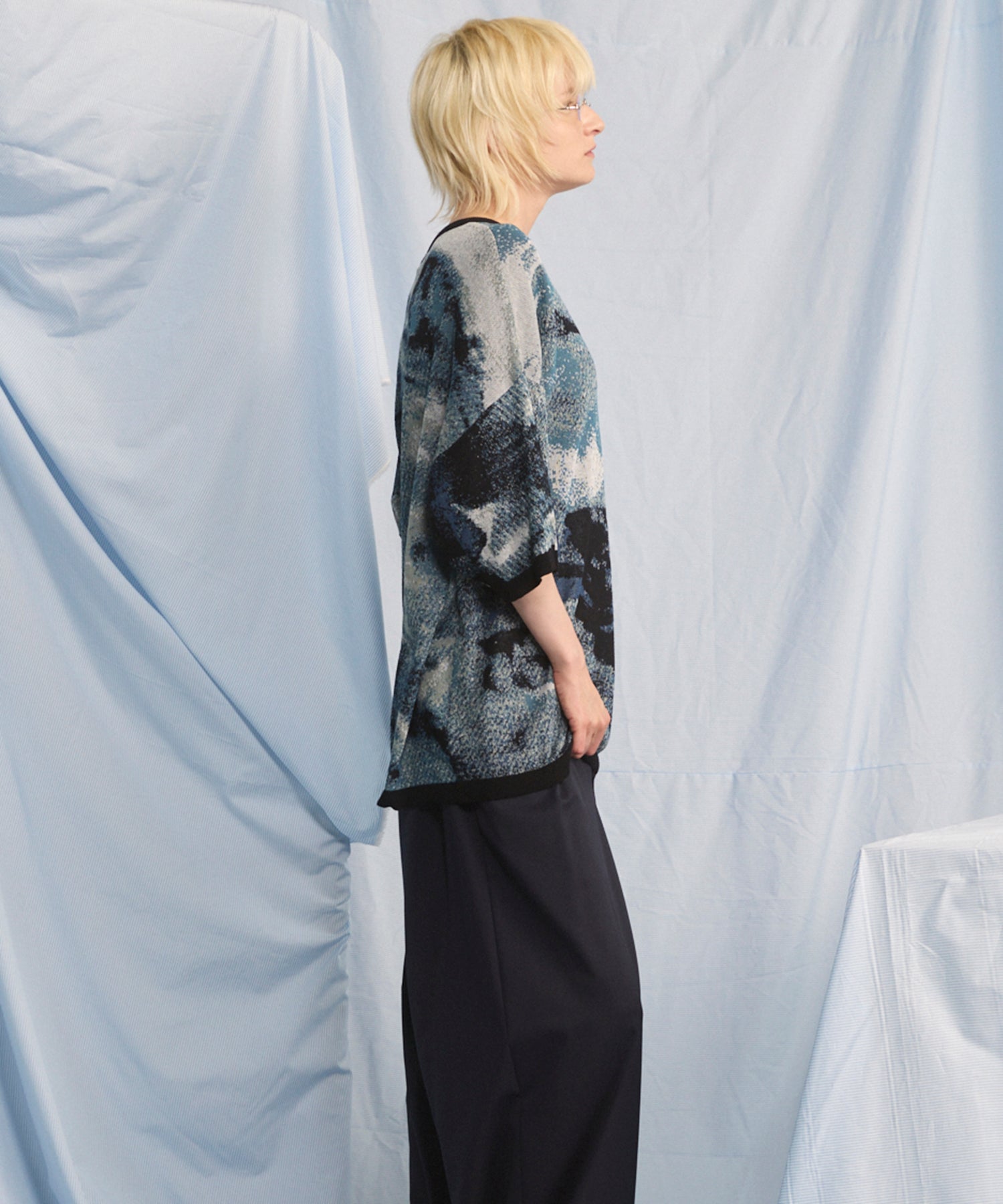 Cotton Bulky Acrylic Blend Prime-Over Gradation Dyeing Knit