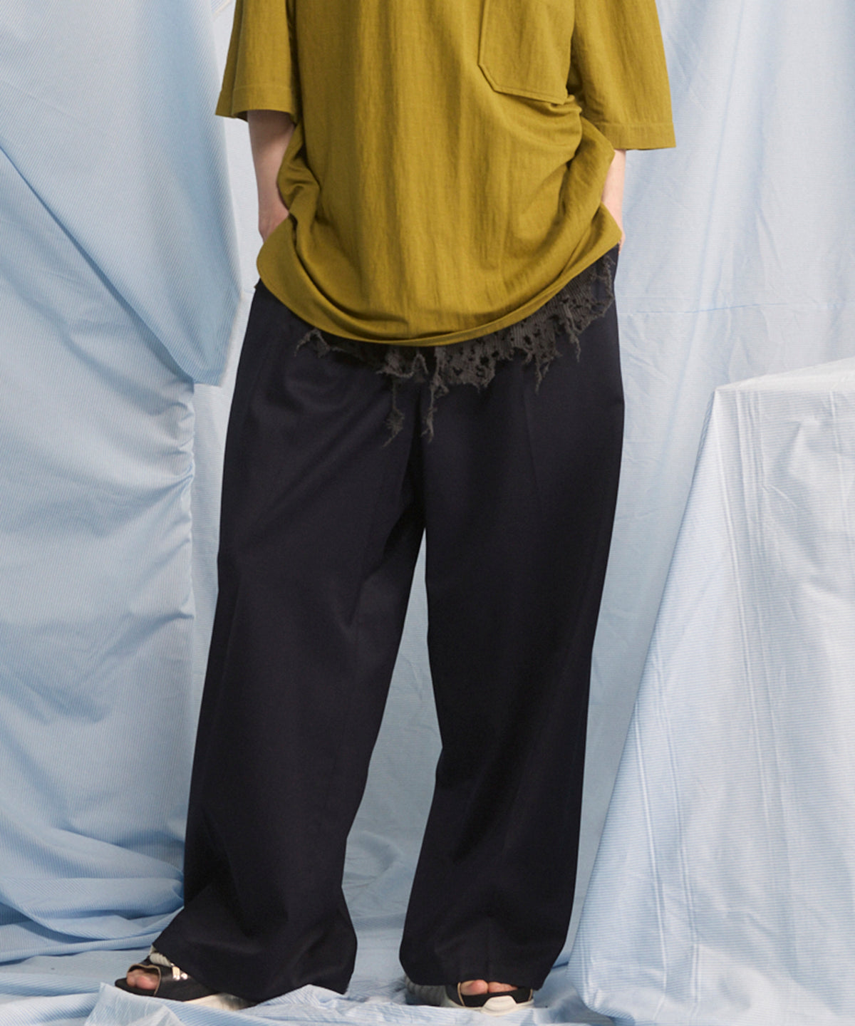 NISHIKAWA KEORI Wool Mix Gabardine Continuous Tow-Tuck Wide Pants