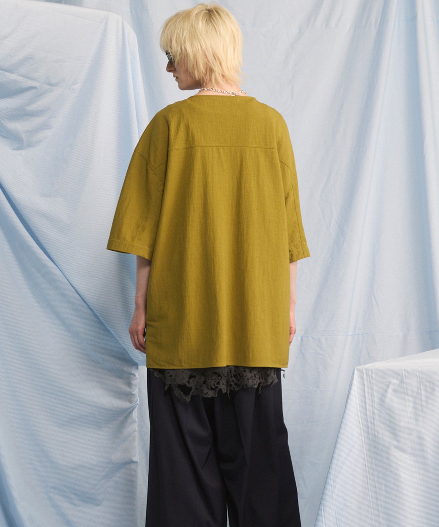 Woven-like Smooth Prime-Over Short-sleeved T-shirt