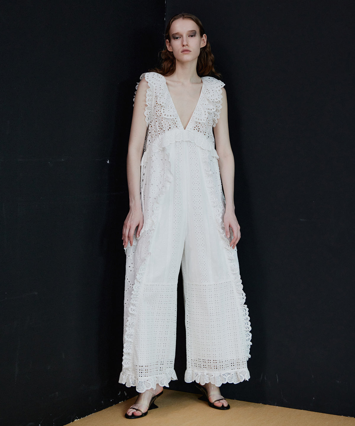 【PRE-ORDER】Lace Patch Rompers