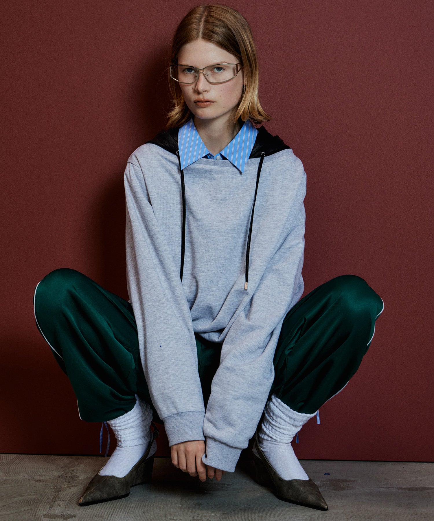 【26AUTUMN PRE-ORDER】2WAY Off-Shoulder Sweatshirt