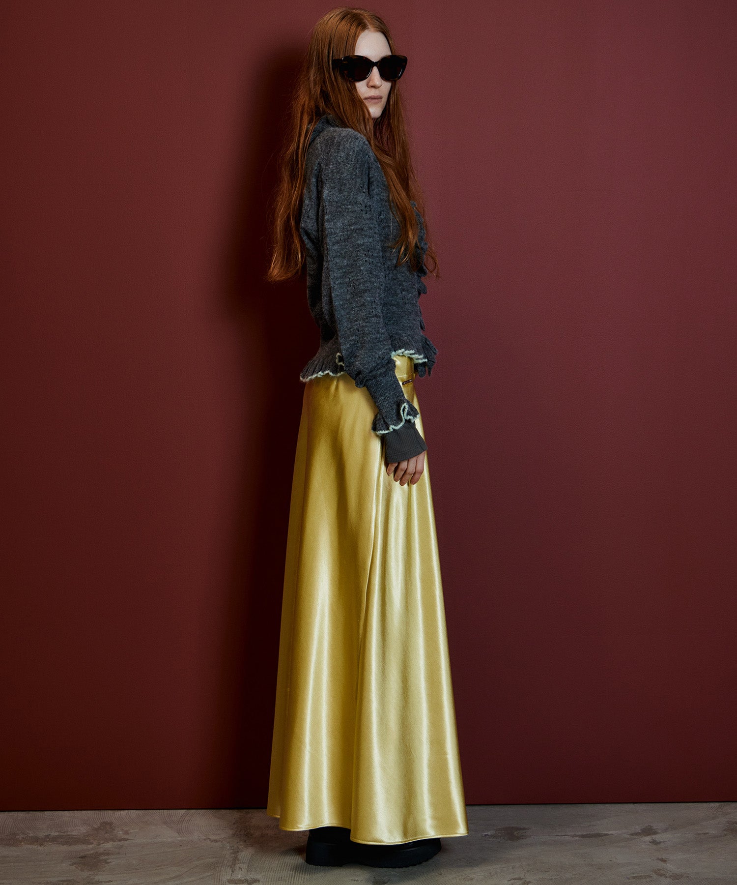 【26AUTUMN PRE-ORDER】V-Neck Frill Cardigan